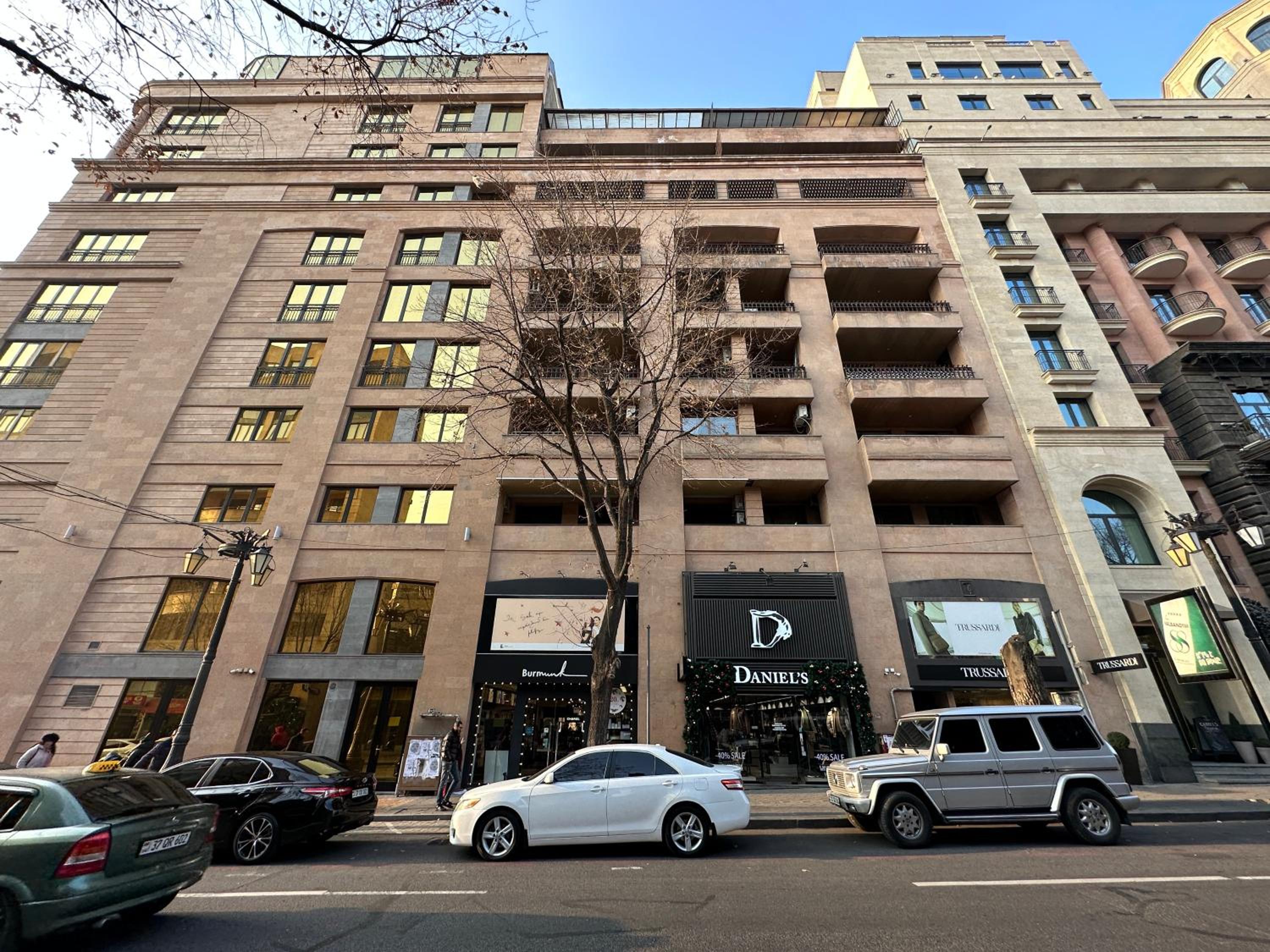 Northern Avenue, 2 bedrooms Luxury, New Renovated apartment HH666