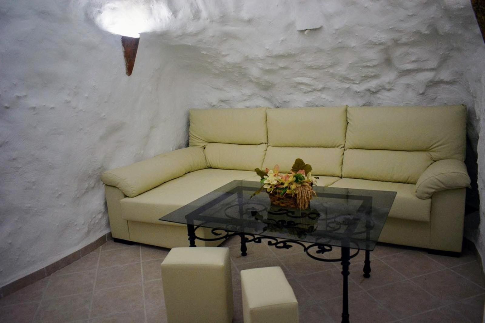 Casas Cueva con piscina y barbacoa