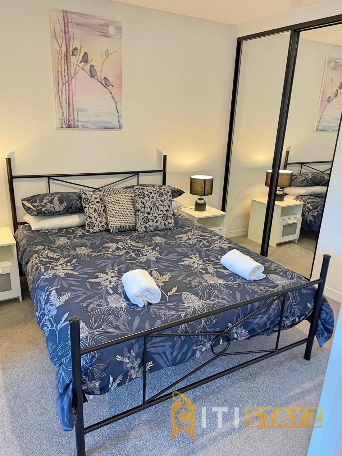 Majestic at Midnight! Luxe 1 bd 1bth 1csp Apt