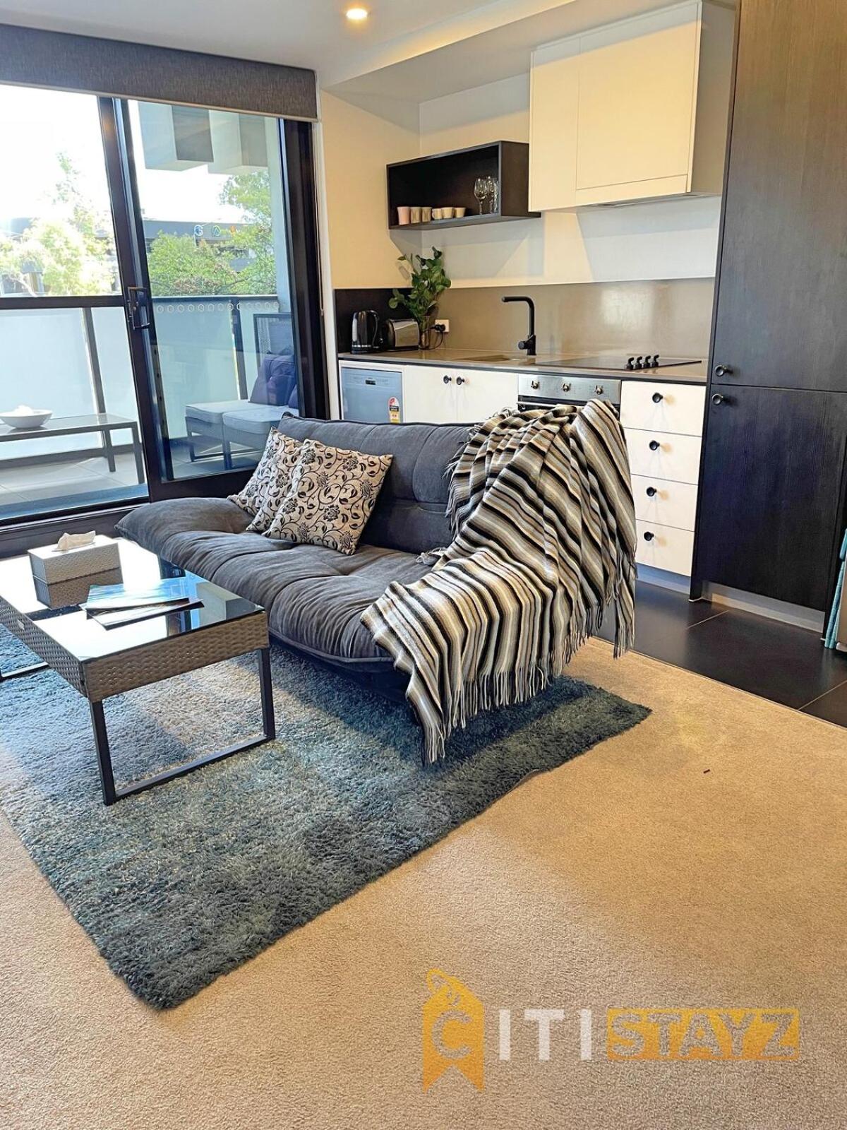 Majestic at Midnight! Luxe 1 bd 1bth 1csp Apt