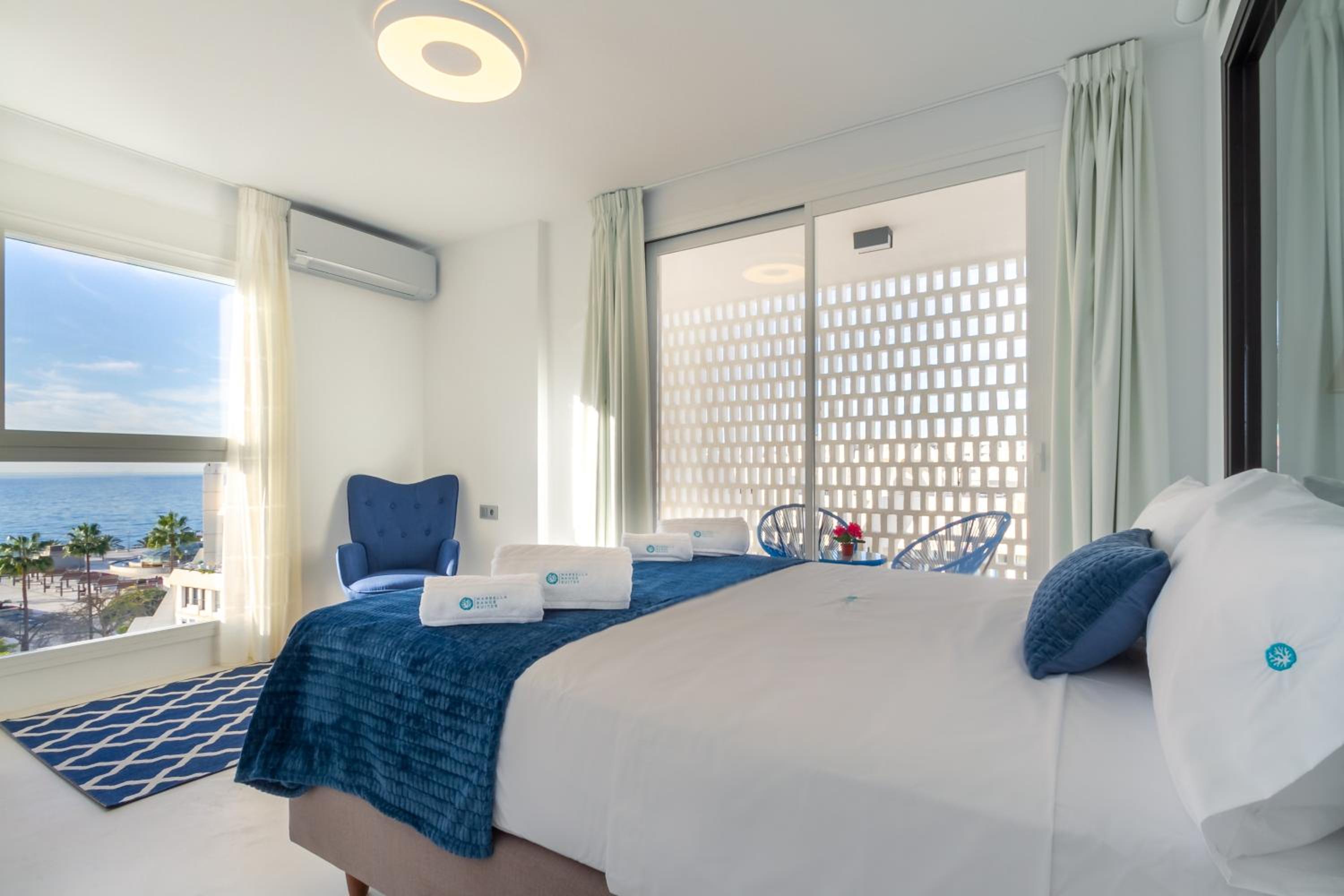MARBELLA BANUS SUITES - Marbella Centre Sea Views Suite Apartment