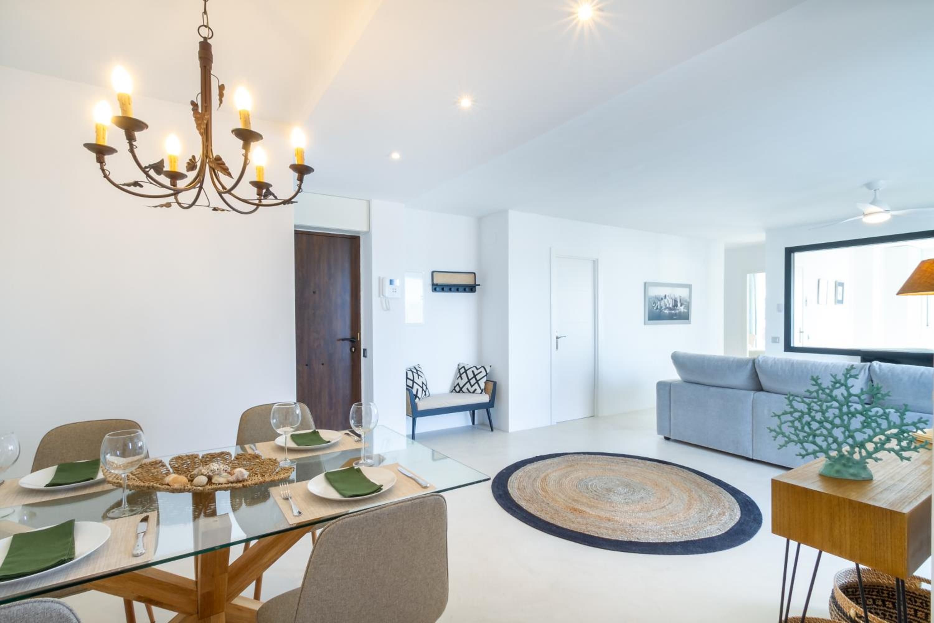 MARBELLA BANUS SUITES - Marbella Centre Sea Views Suite Apartment