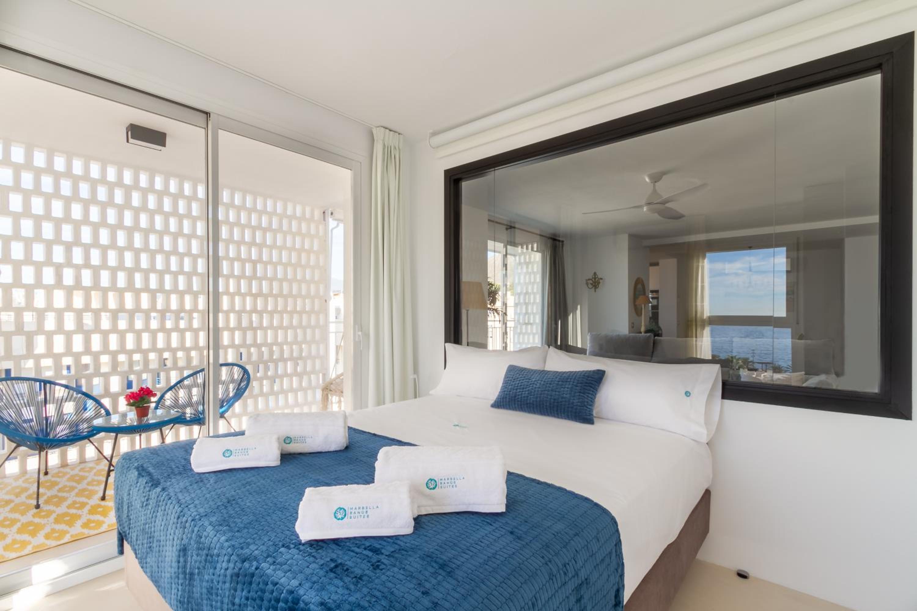 MARBELLA BANUS SUITES - Marbella Centre Sea Views Suite Apartment