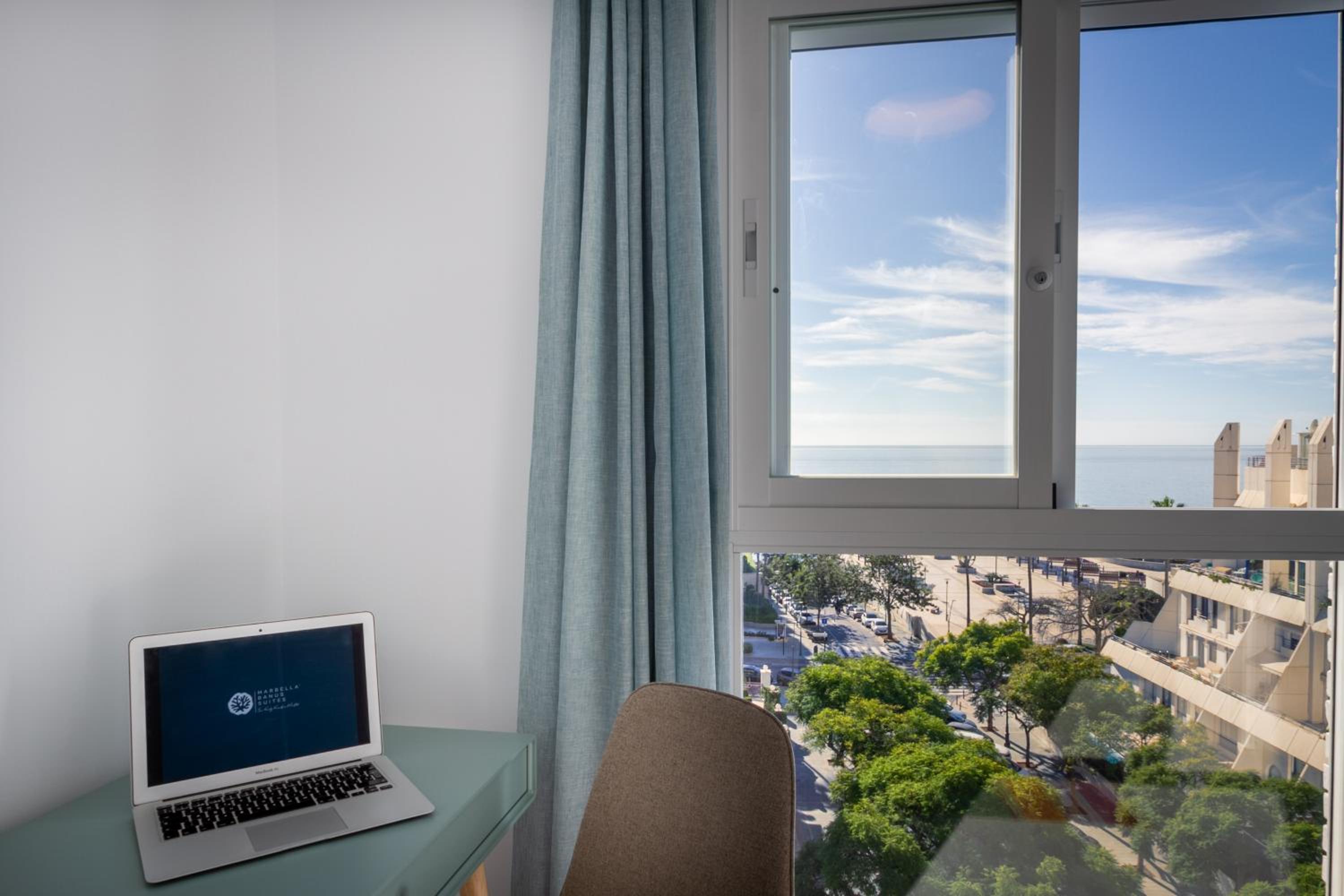 MARBELLA BANUS SUITES - Marbella Centre Sea Views Suite Apartment