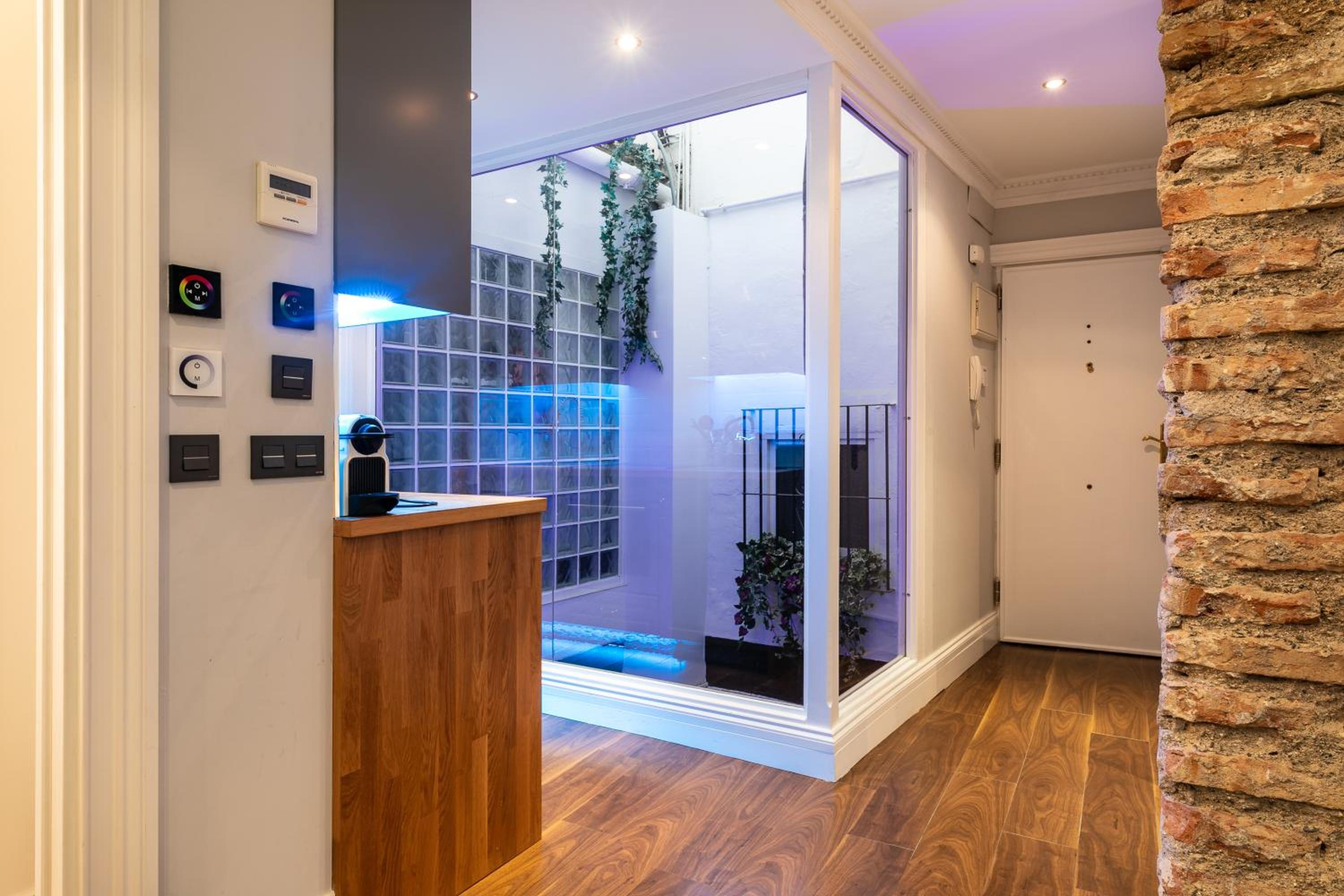 weforyou 2 BEDROOMS PENTHOUSE AT MALAGA CENTER