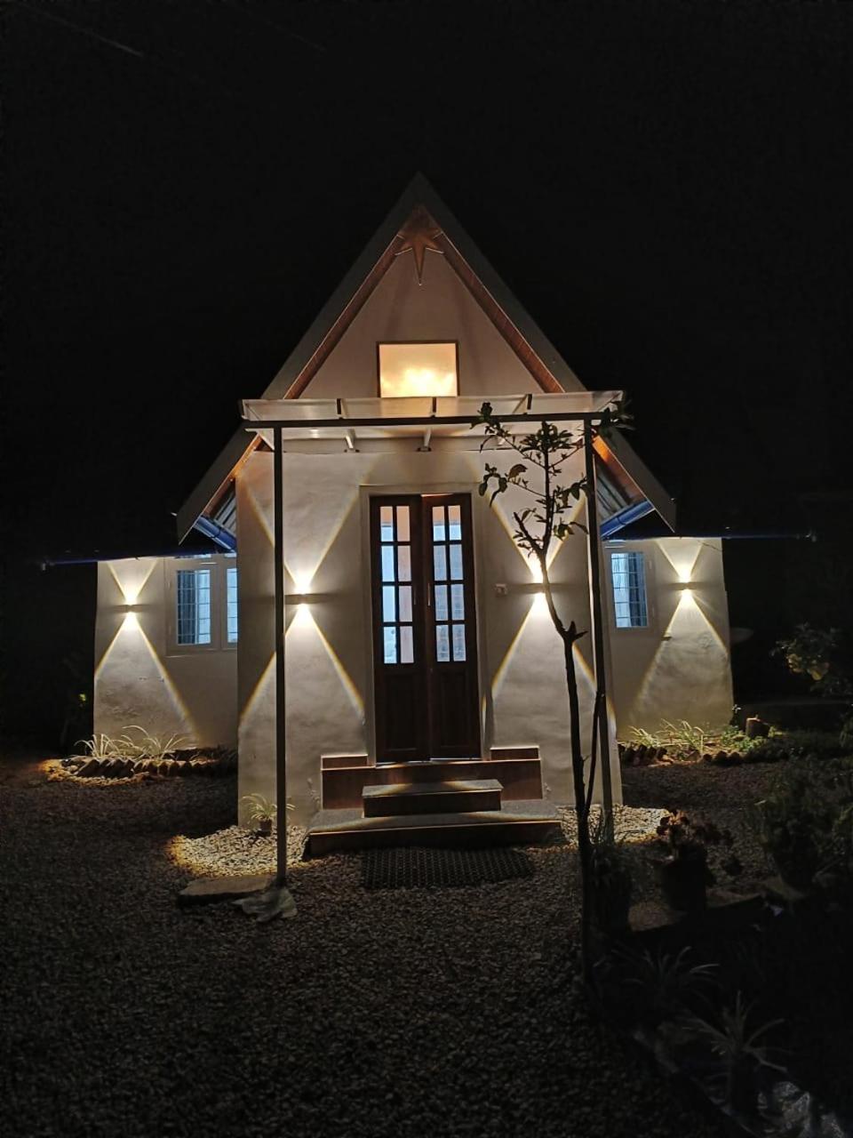 Gardenia Villa Munnar view 3