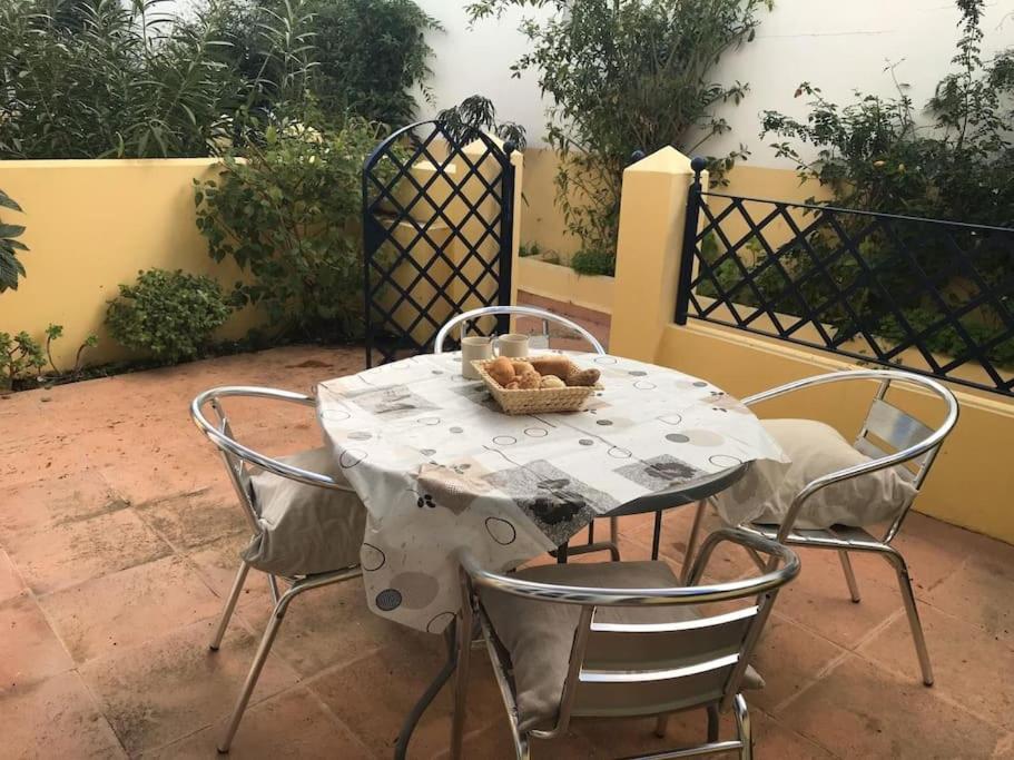 Huerta Enmedio 15 Terraced house in tranquil location in Conil center sleeps 4 view 2