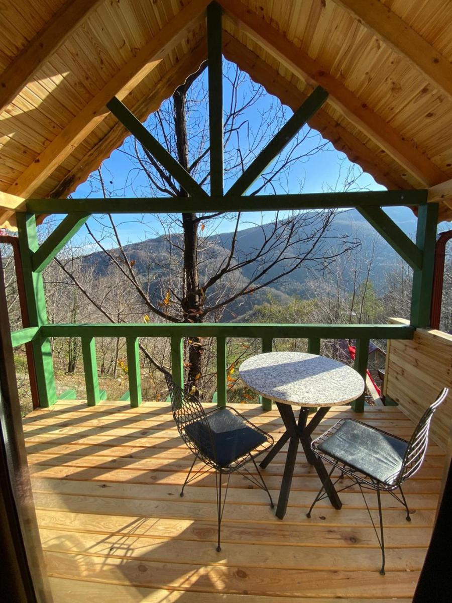 Secluded Wooden House with Jacuzzi in Sapanca view 3