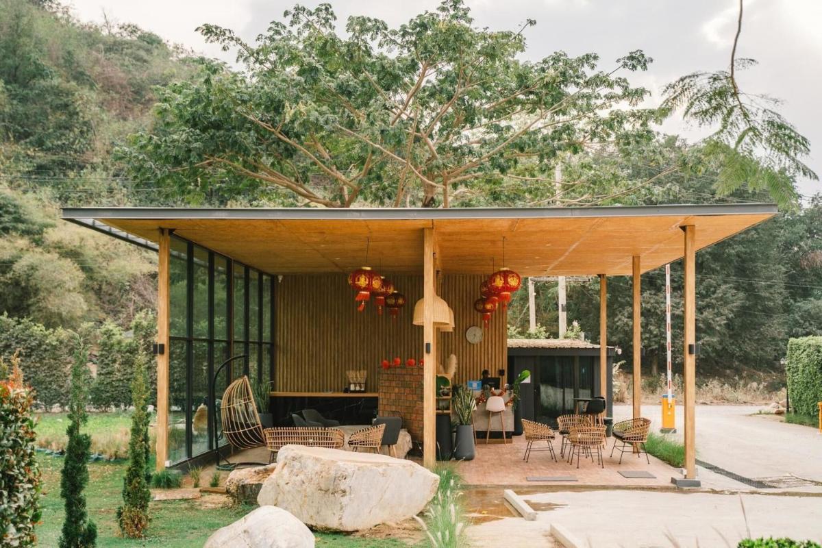 outdoor BBQ area