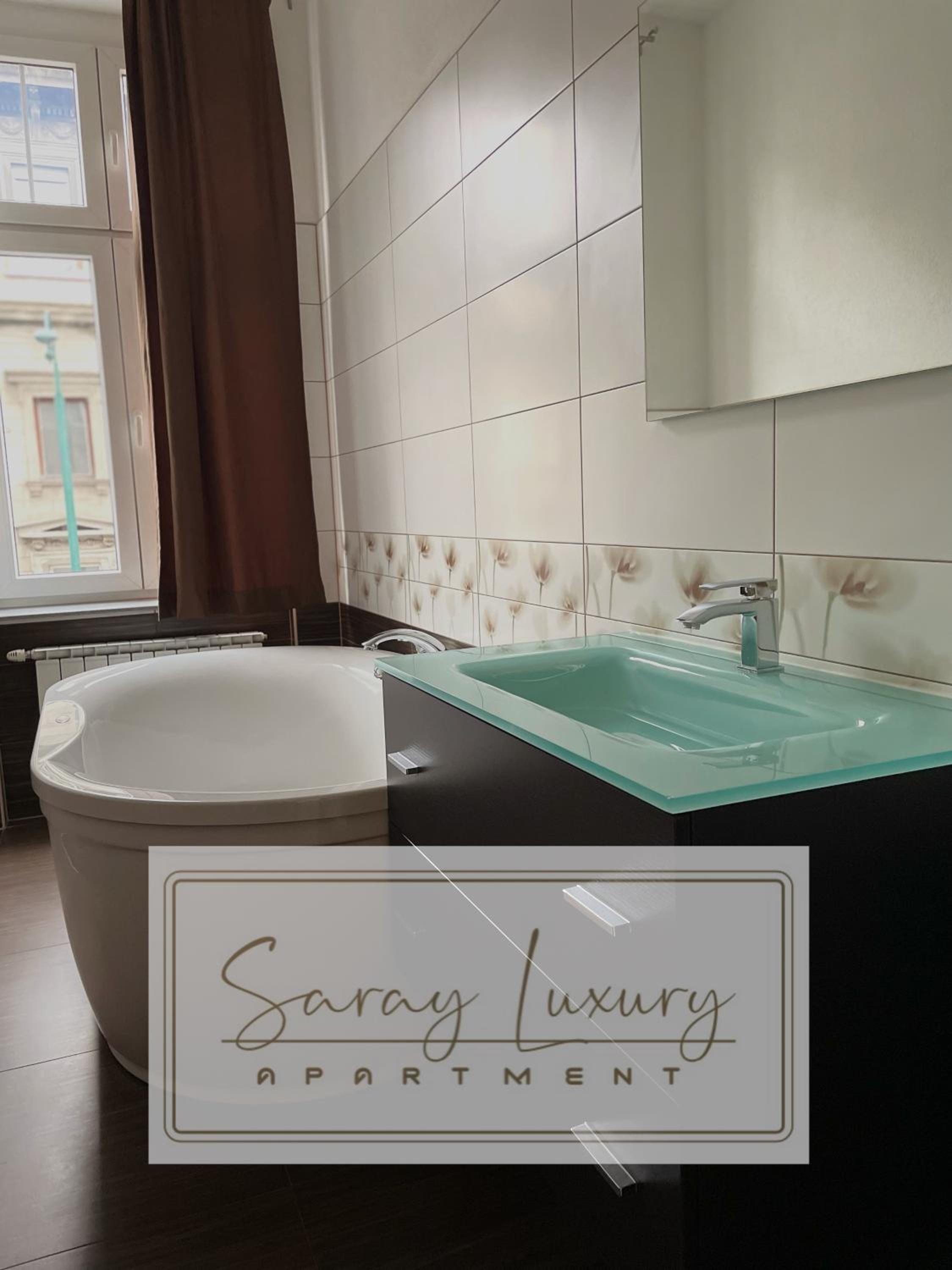 Saray Luxury