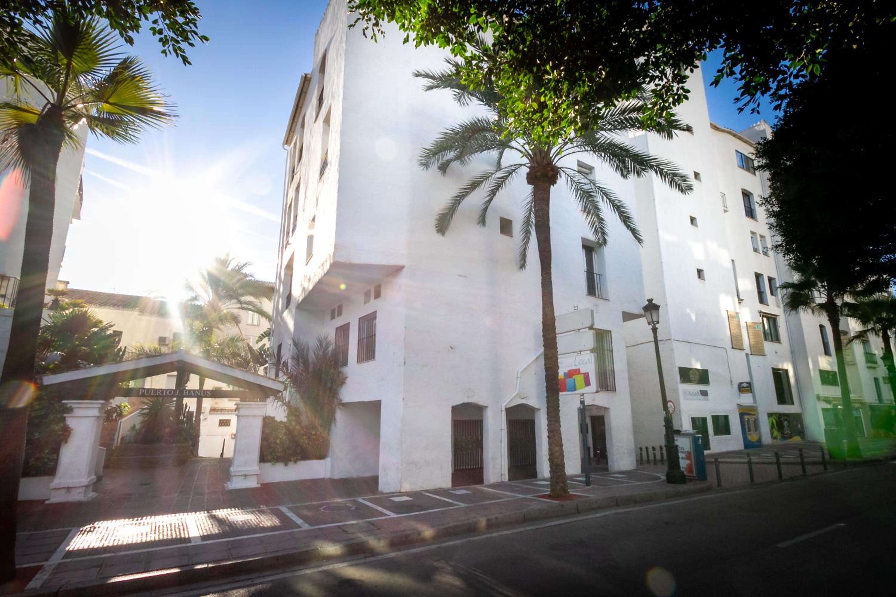 MARBELLA BANUS SUITES - Puerto Banus Harbour Sea Views Suite Penthouse