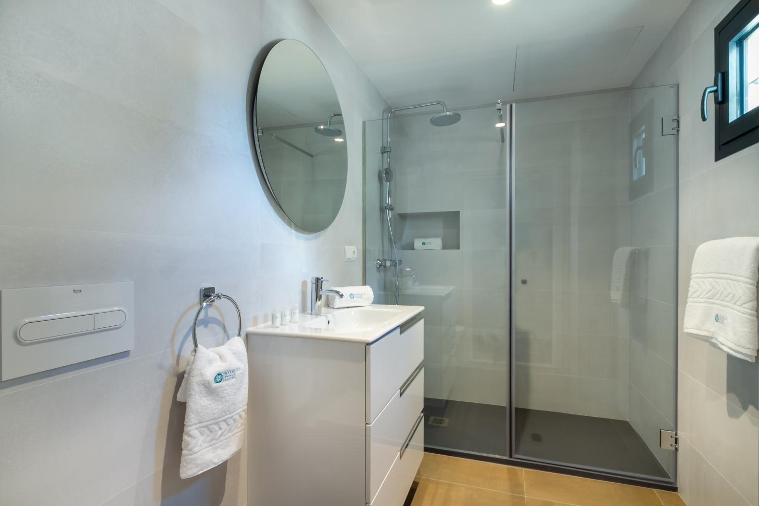 MARBELLA BANUS SUITES - Puerto Banus Harbour Sea Views Suite Penthouse