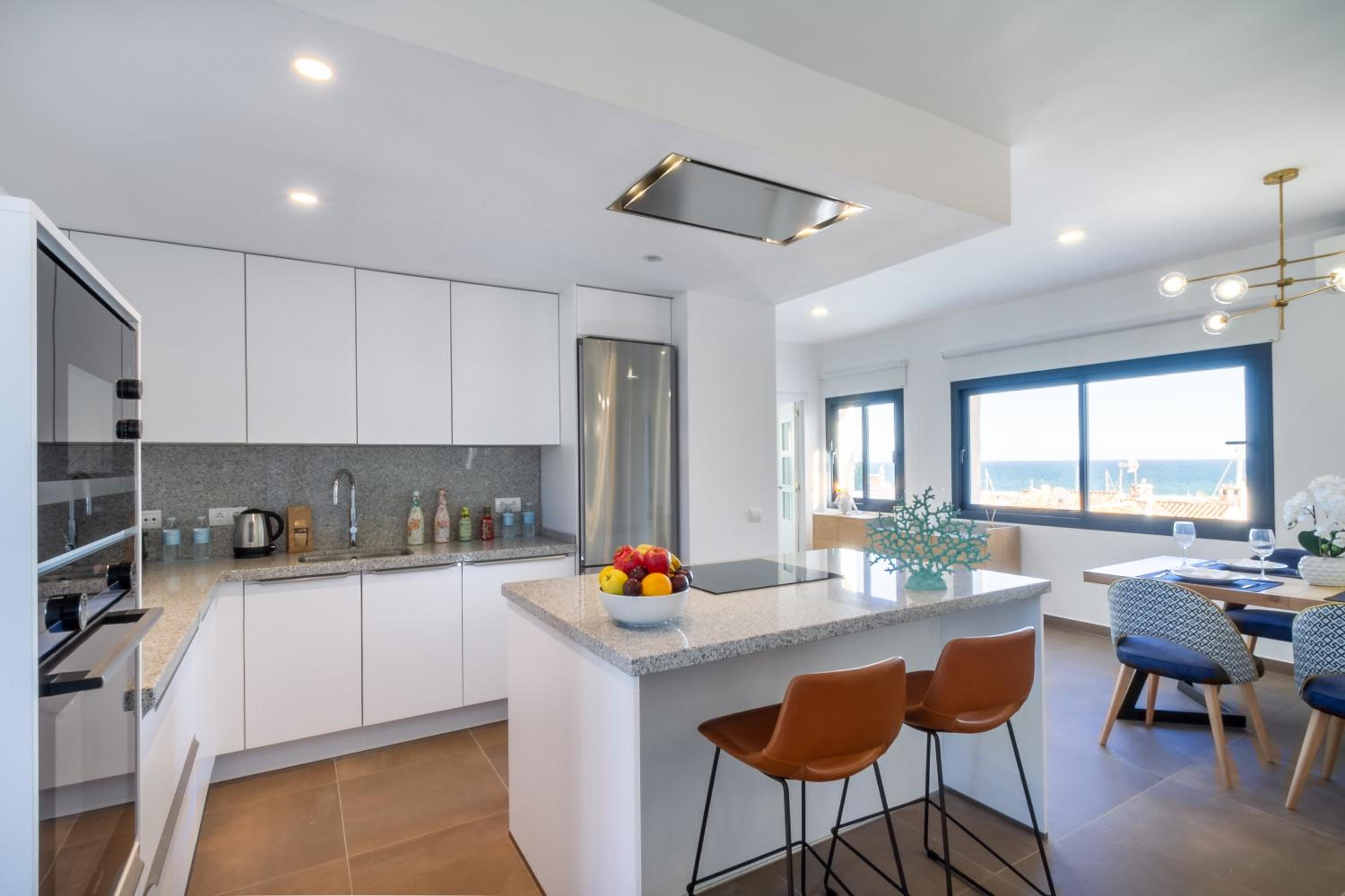 MARBELLA BANUS SUITES - Puerto Banus Harbour Sea Views Suite Penthouse