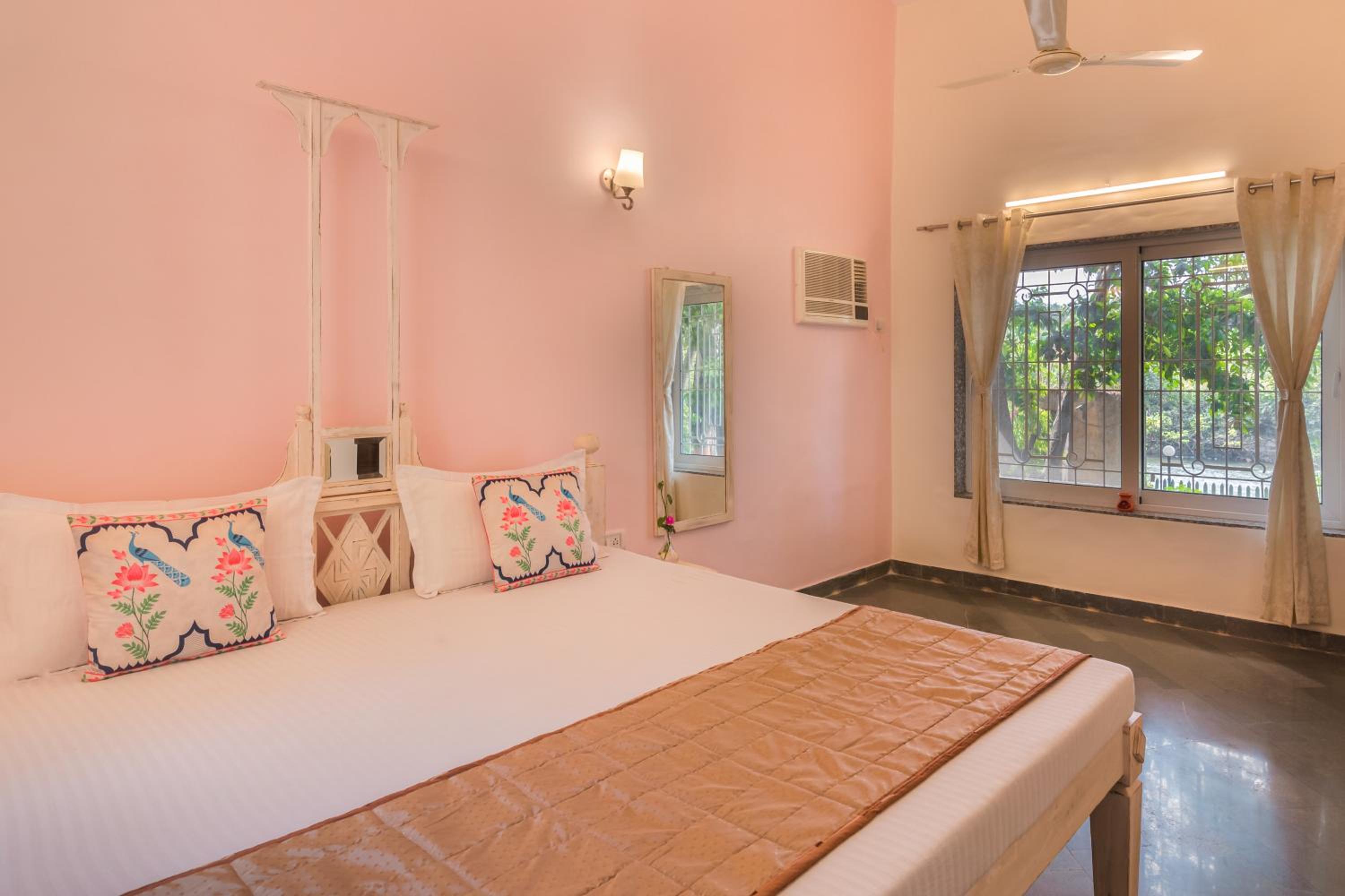 SaffronStays Riverscape Cottage, Karjat
