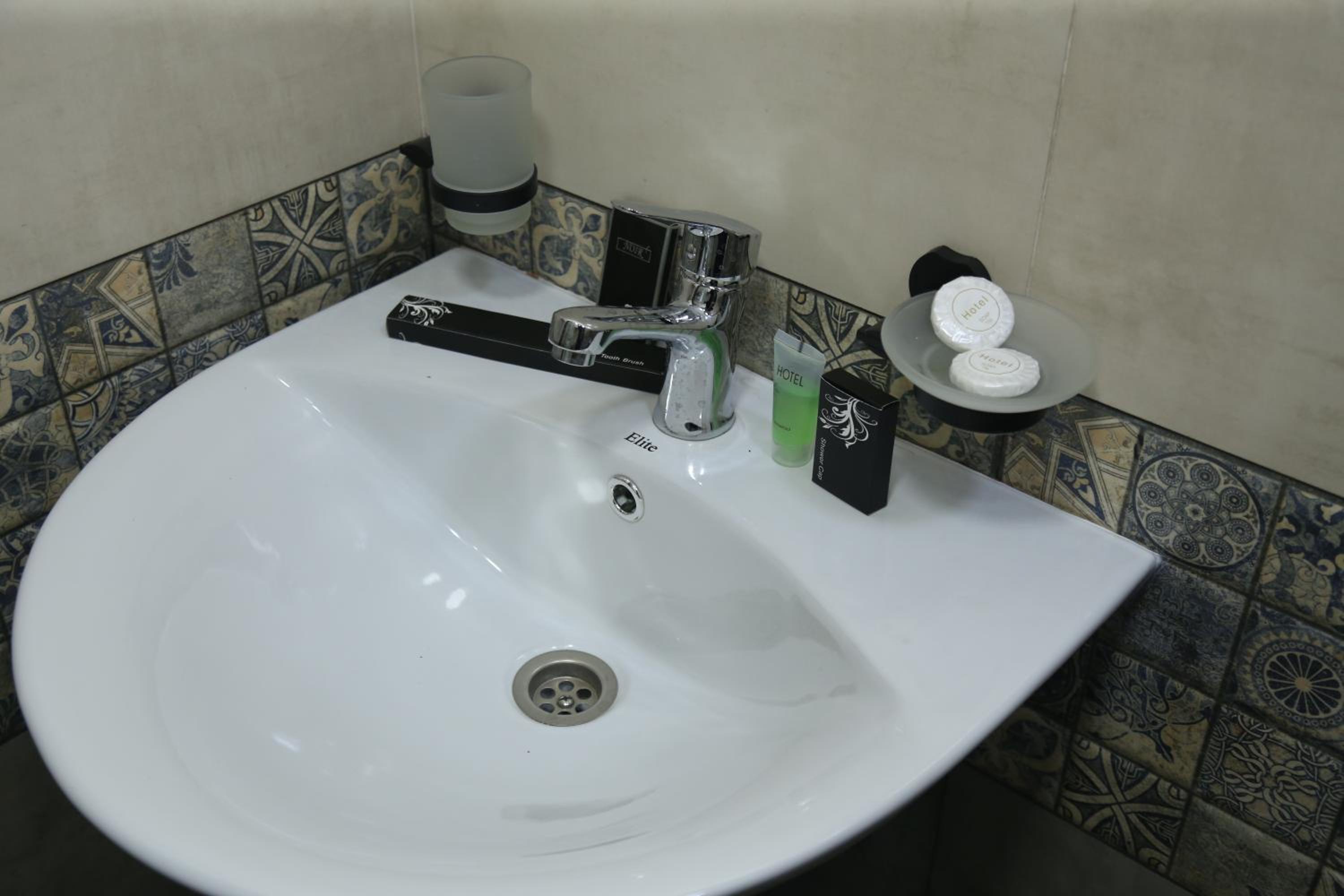Hotel MARUNA