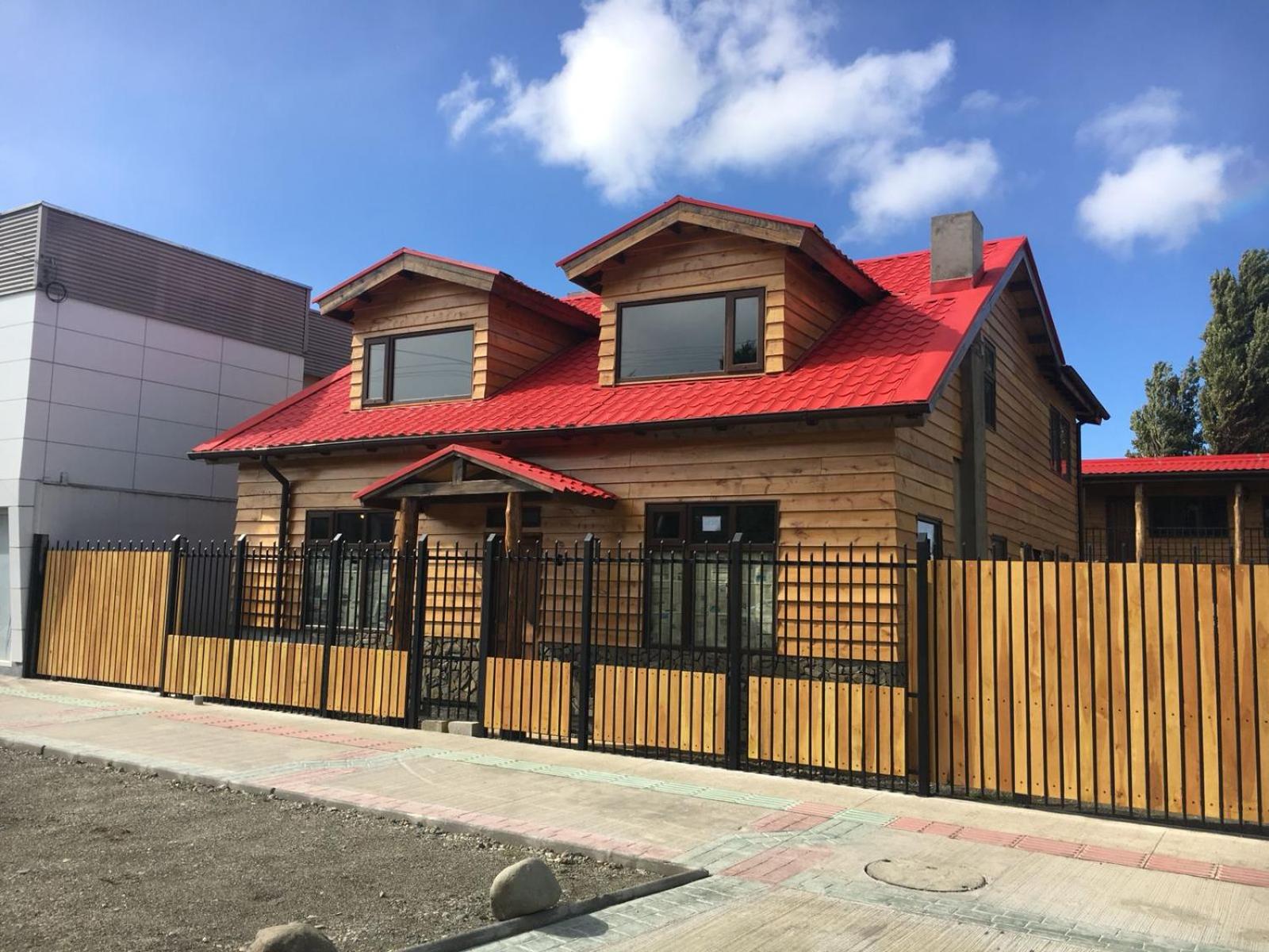 Magellanicus Rustic Suites