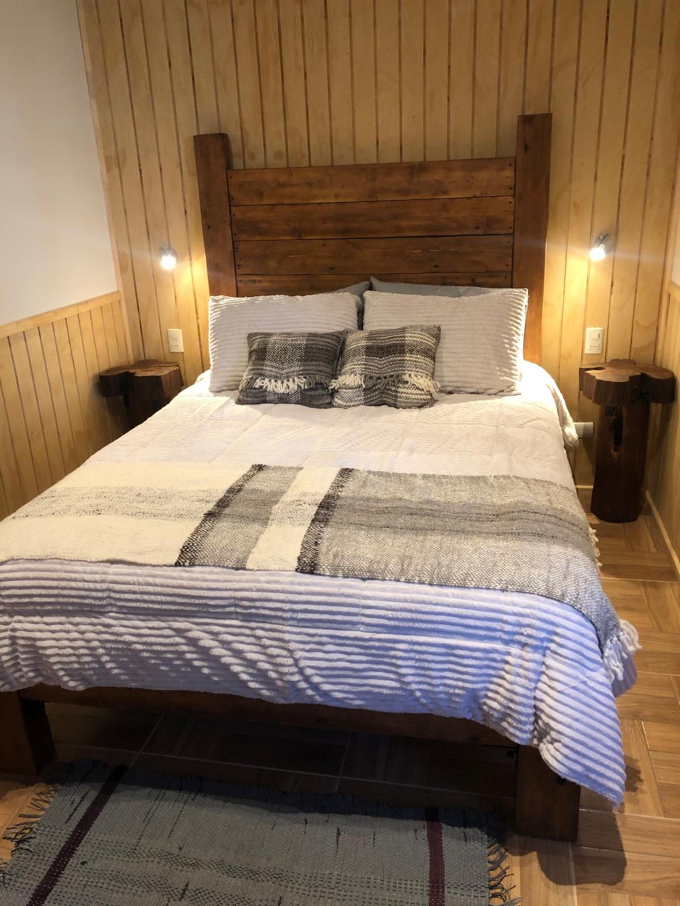 Magellanicus Rustic Suites