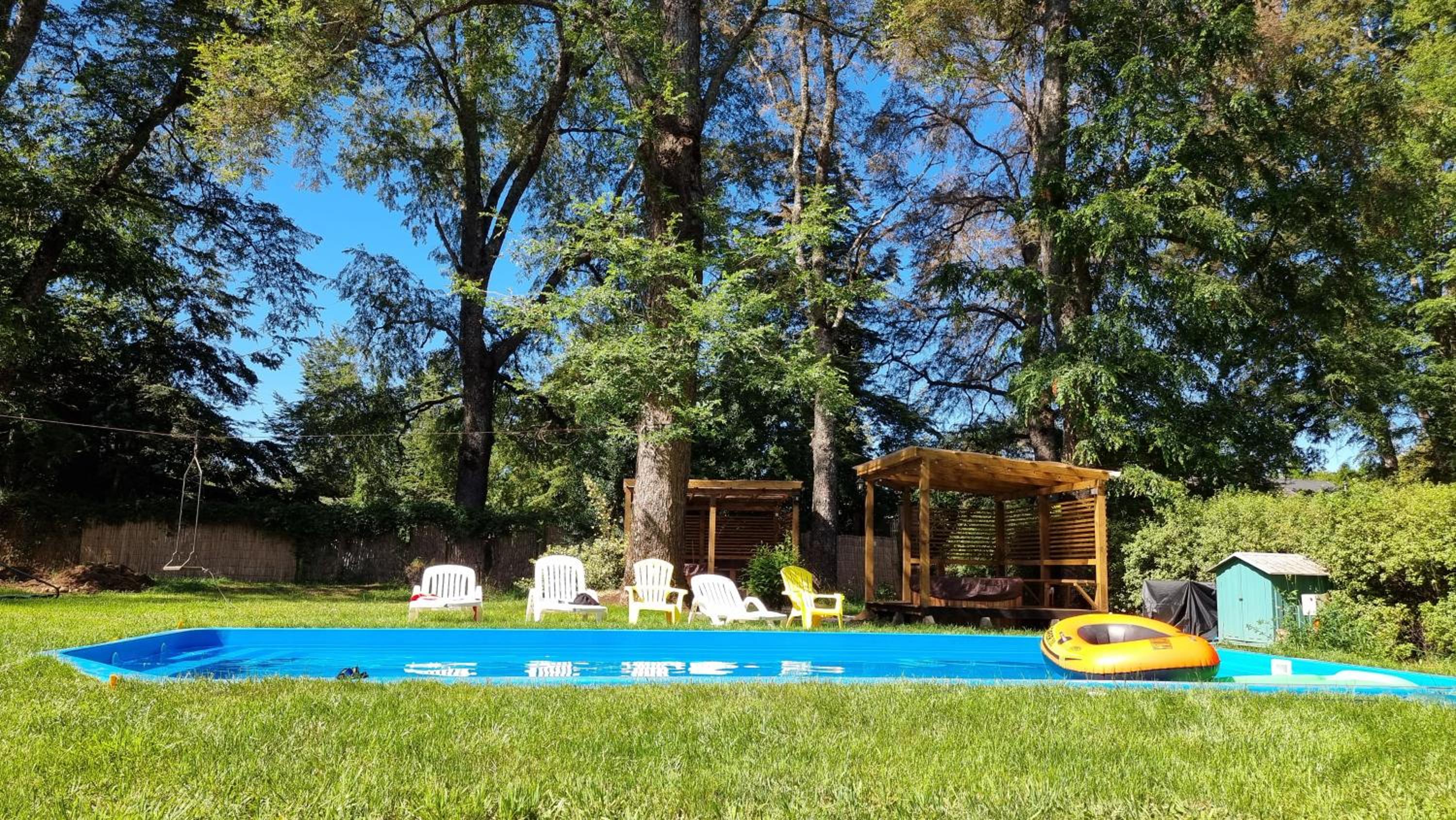 La Casa del Árbol Villarrica Cabañas-Piscina-Tinajas