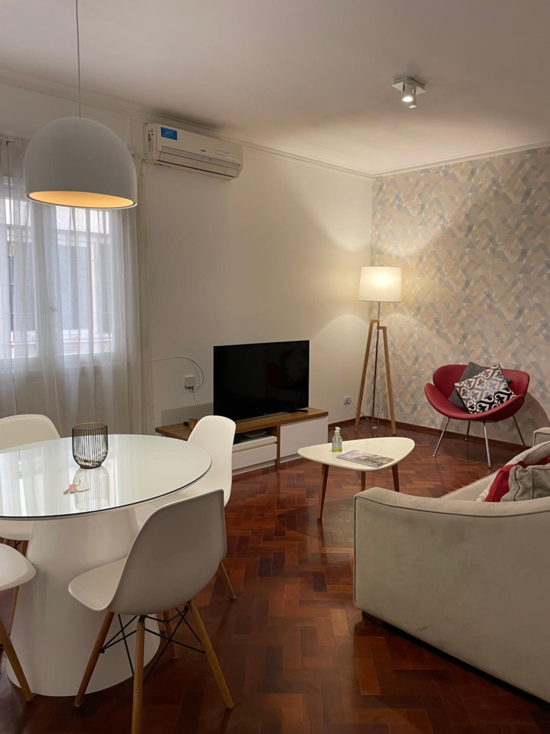 Mdz Apartments