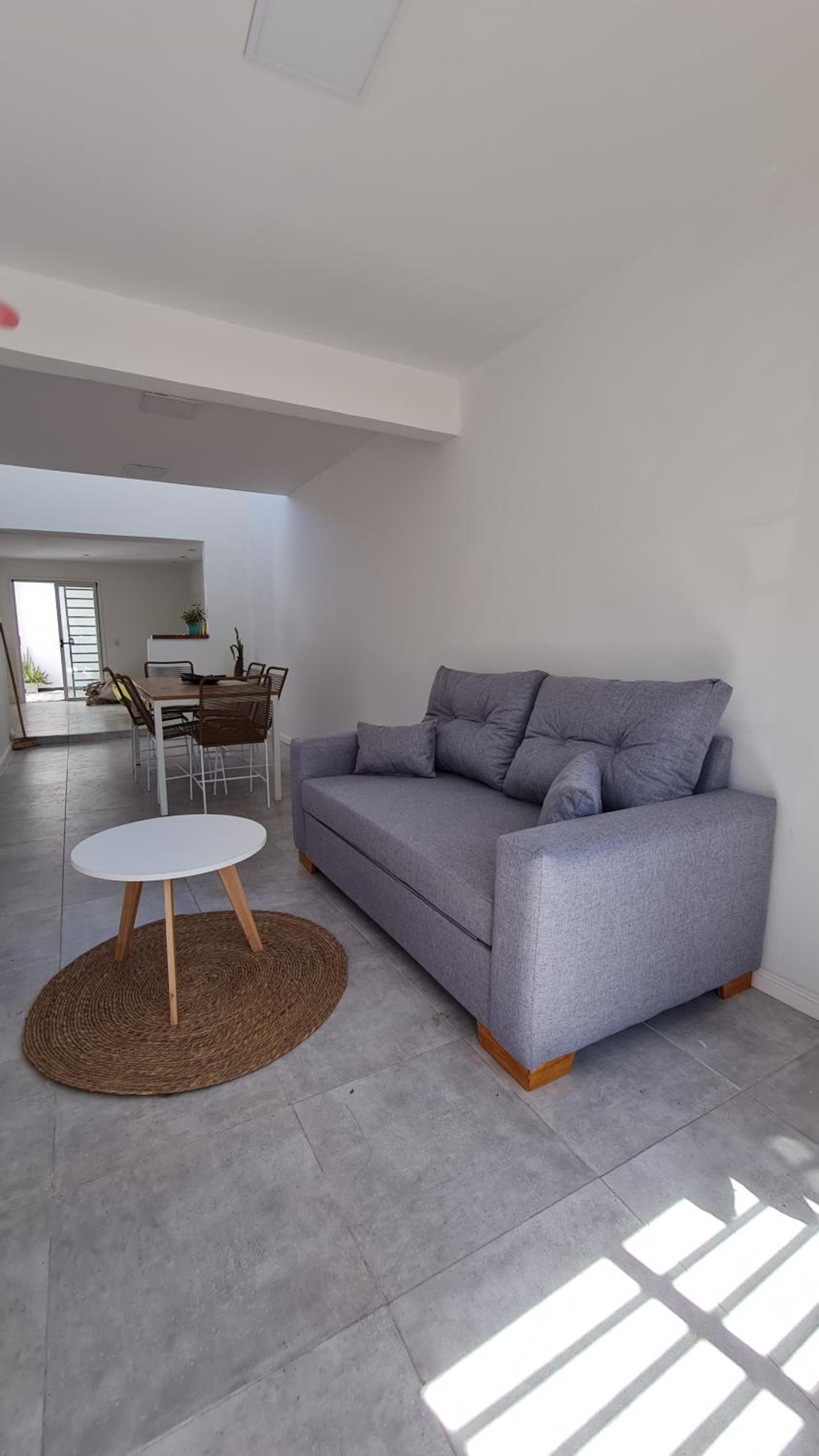 Casa a estrenar equipada para 4 personas