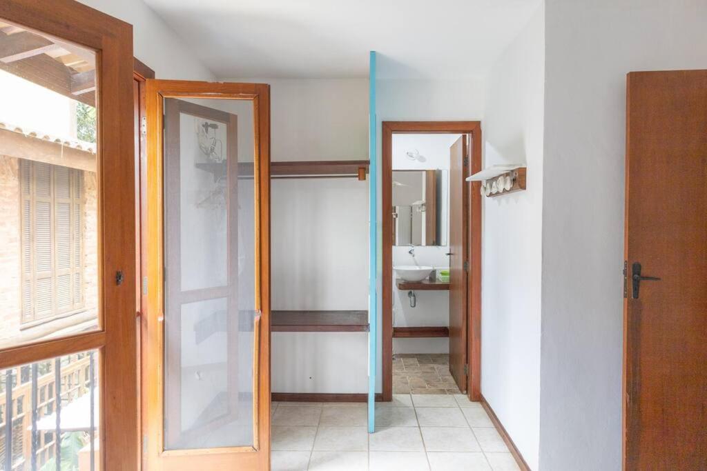 CASA DA ILHA em CONDOMINIO
