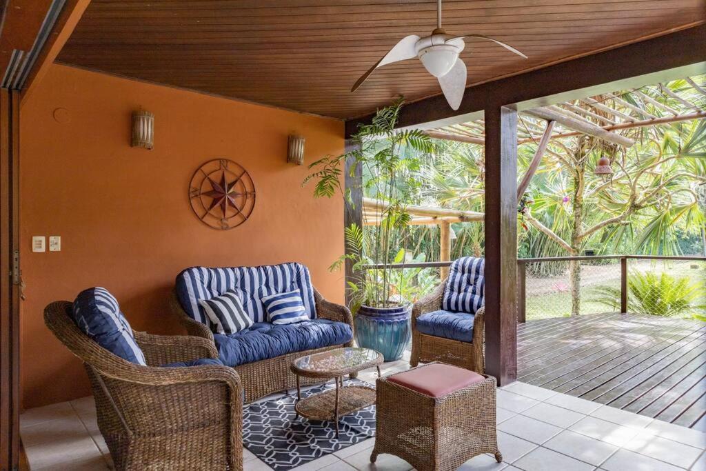 CASA DA ILHA em CONDOMINIO