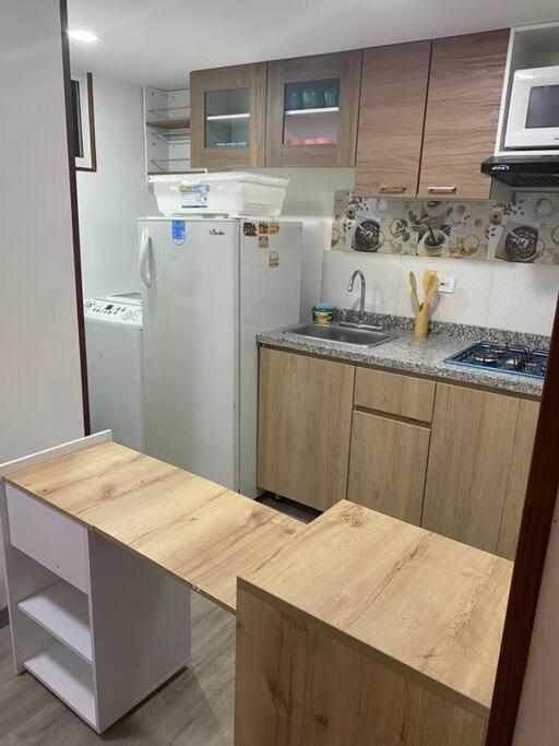 Con Piscina, Cómodo y acogedor Apartaestudio en el rodadero