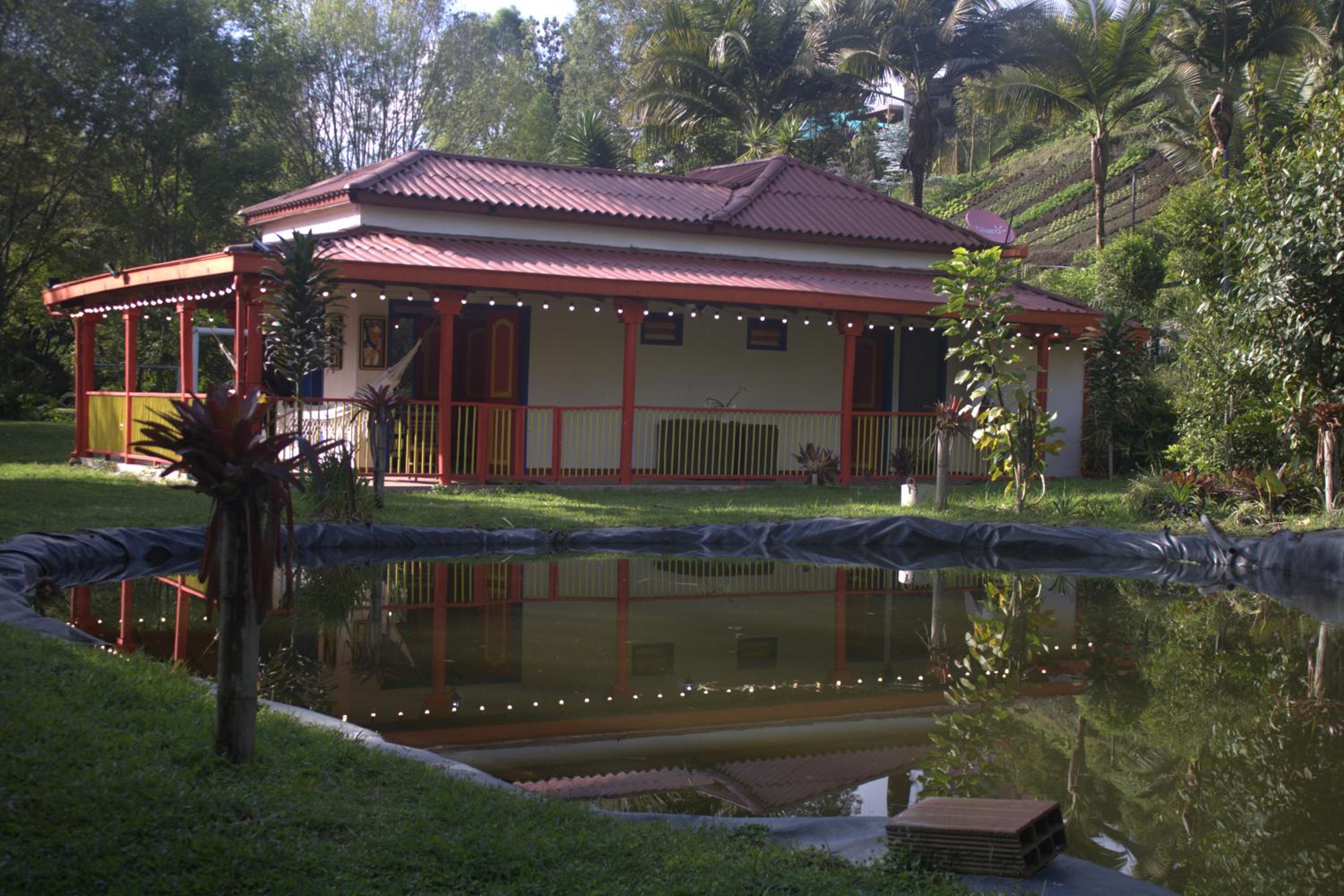 CASA DE CAMPO VILLA OLI!! - Un paraiso natural en la ciudad