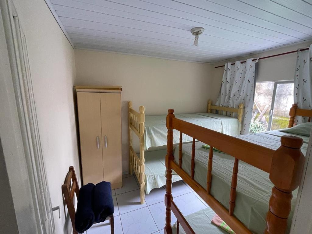 Casa Brisa do Mar Itapoá conforto à uma quadra da praia