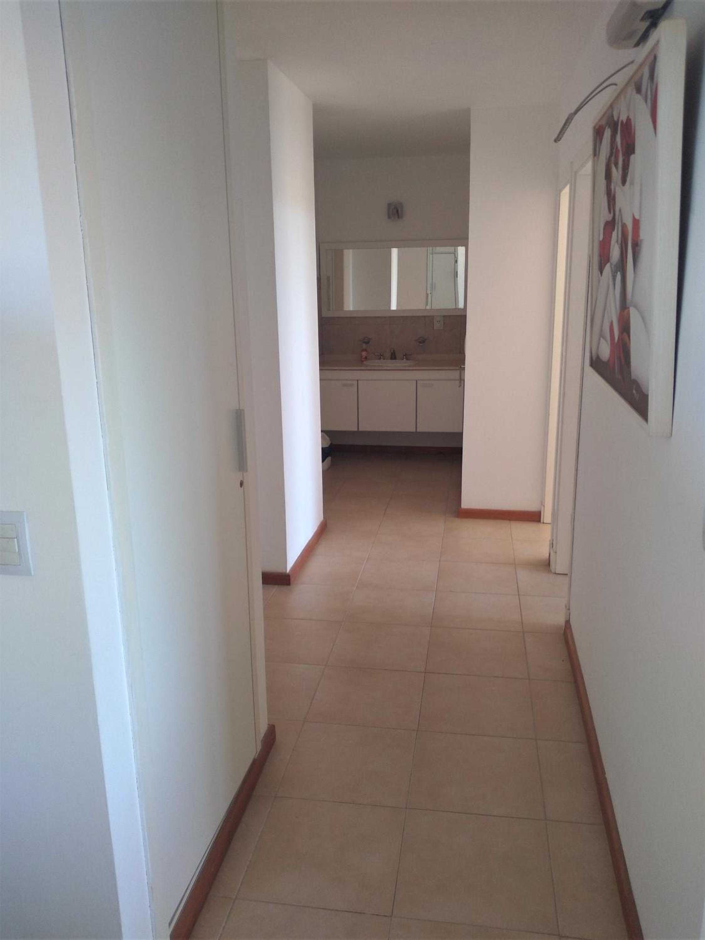 Condominio Monte Molinos - dpto en Nautico, 2 dormitorios y vista al lago