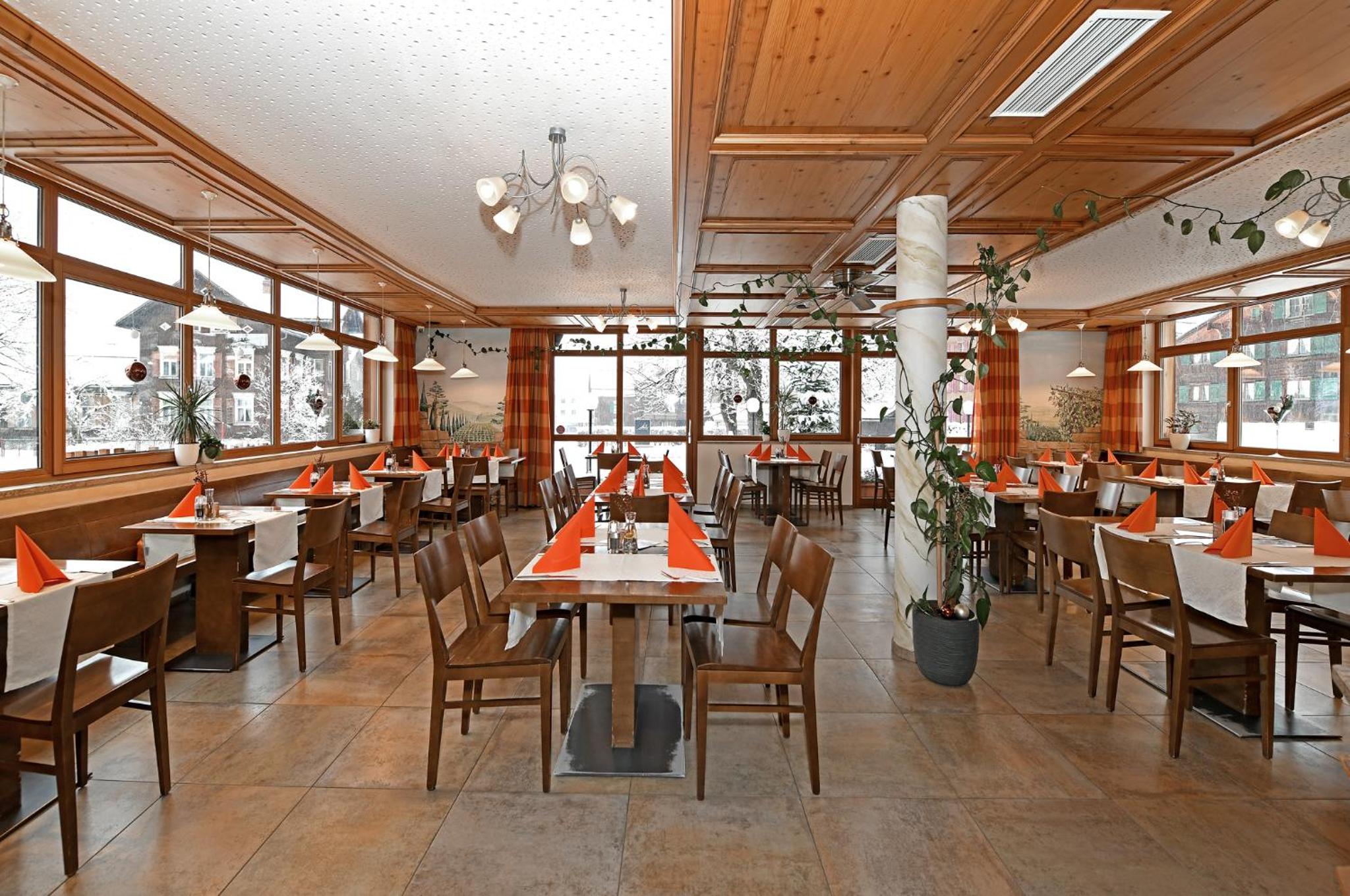 restaurant