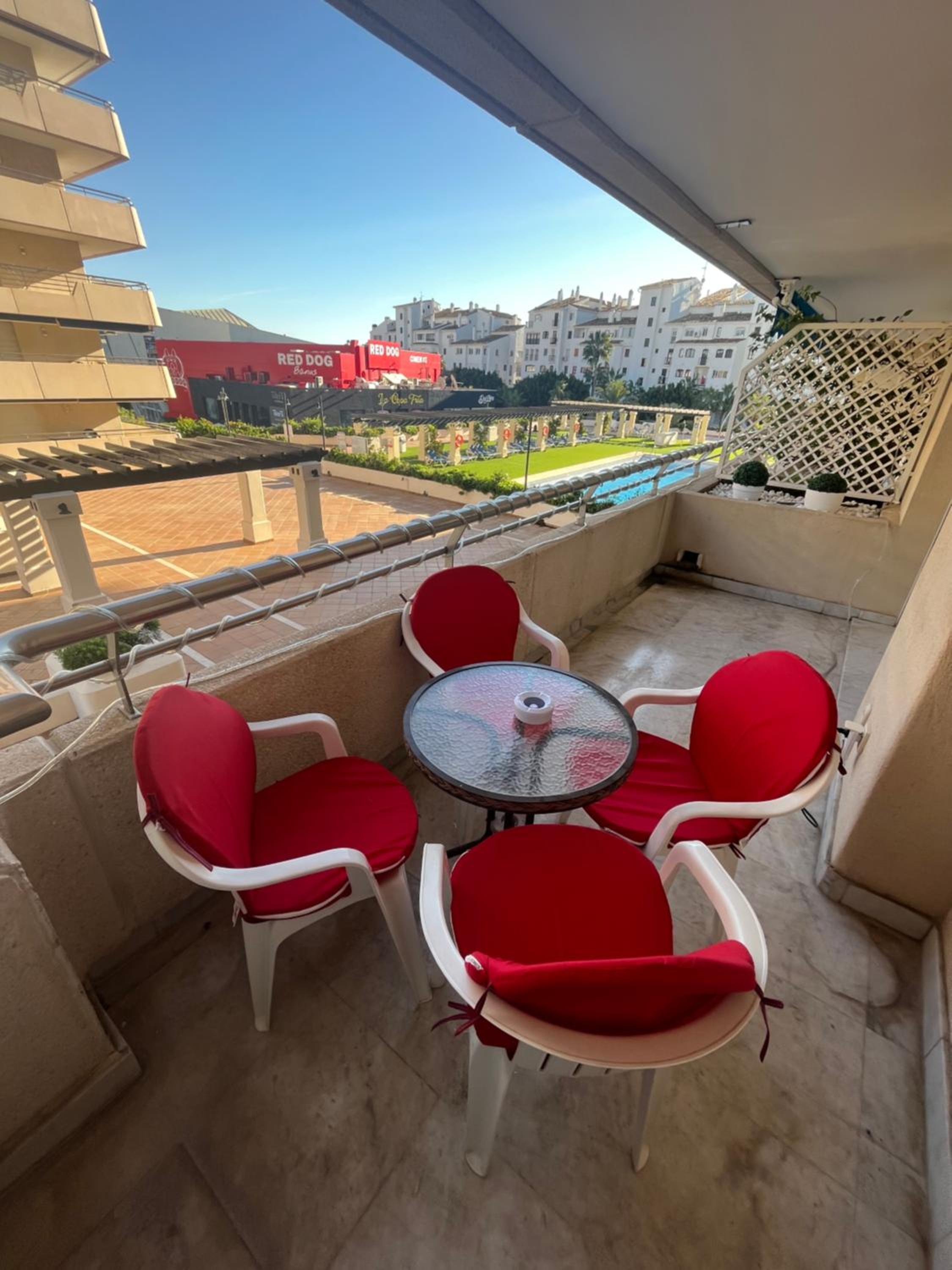 Marbella Vacations - Heart of Puerto Banus newly renavated Free parking , WIFi ,Pool,Gym,Padel court - Property Image 1
