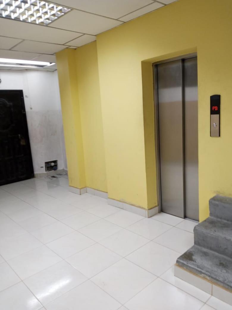 Remodeled Downtown Apartment - Centro de Guayaquil