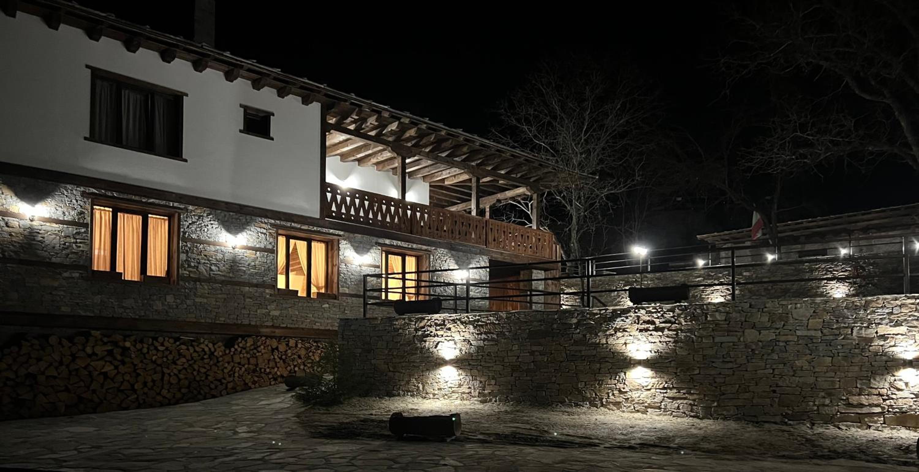 Vladimirov's House Kovachevitsa , Цяла къща