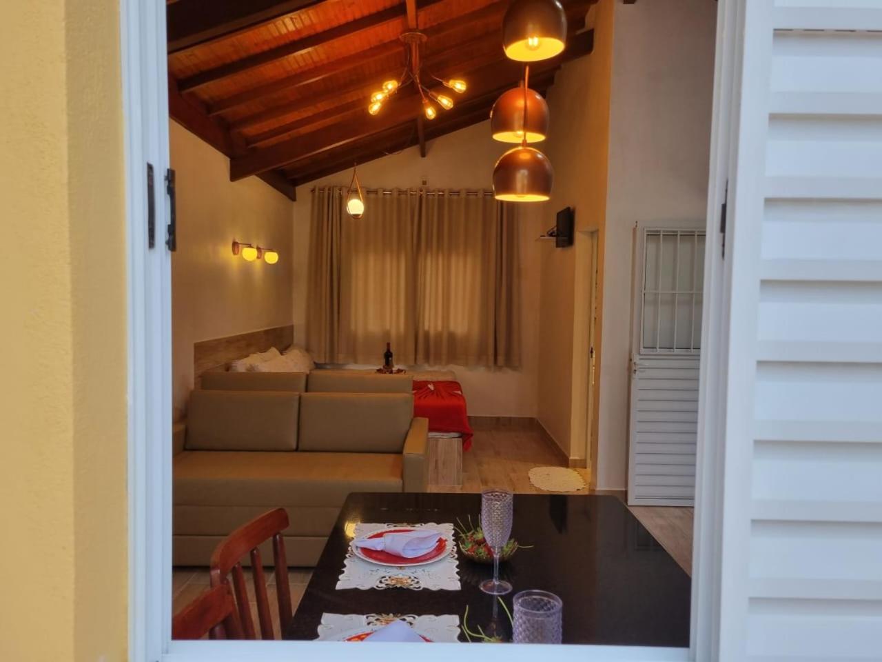Cabanas Privativas com Jacuzzi, Cozinha, Churrasqueira e Decoração - Sitio Pauletto