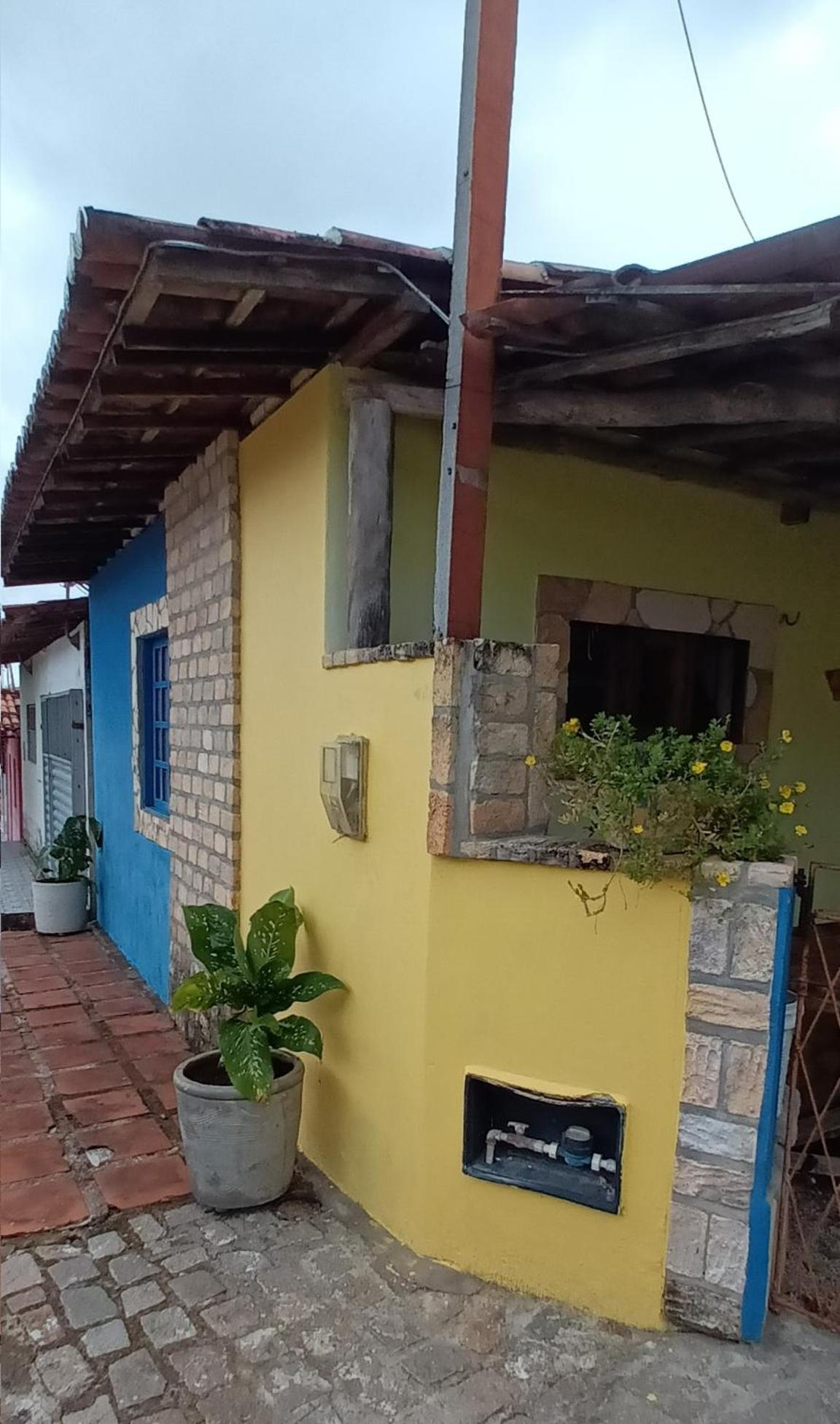 Casinhas Vila Bonita Amarela