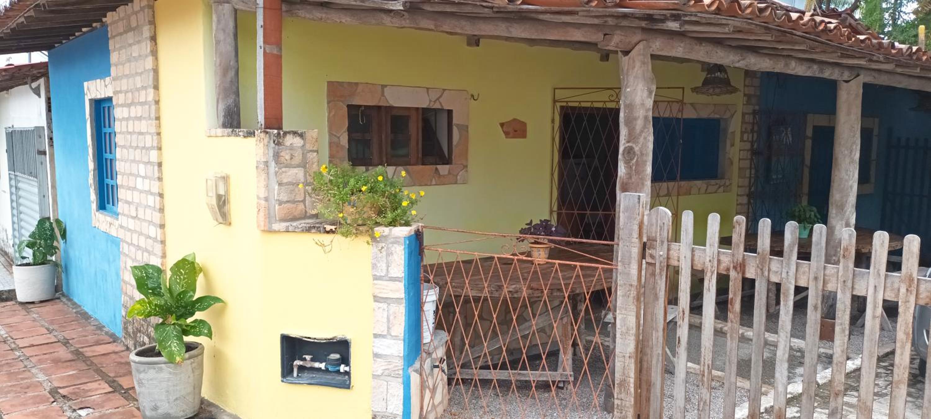 Casinhas Vila Bonita Amarela
