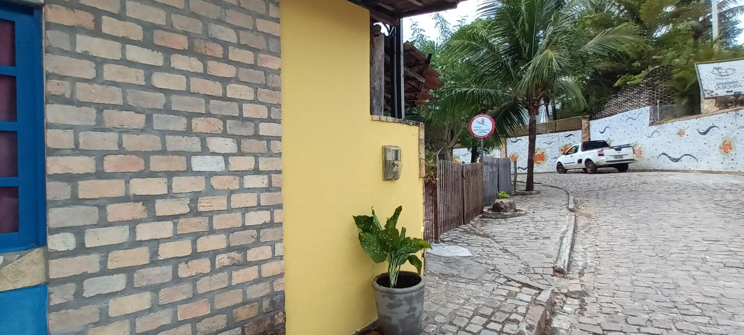 Casinhas Vila Bonita Amarela