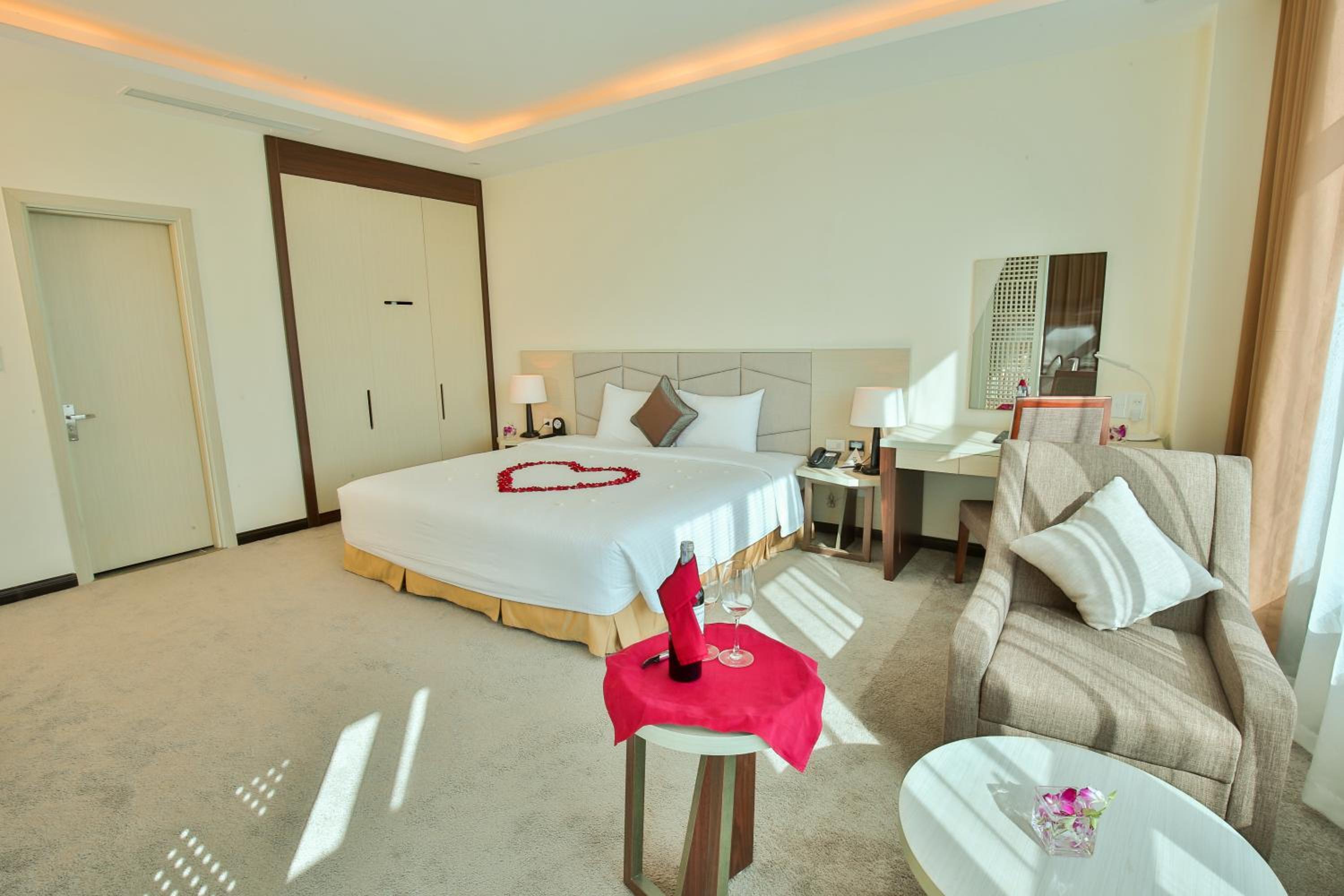 Muong Thanh Luxury Dien Lam