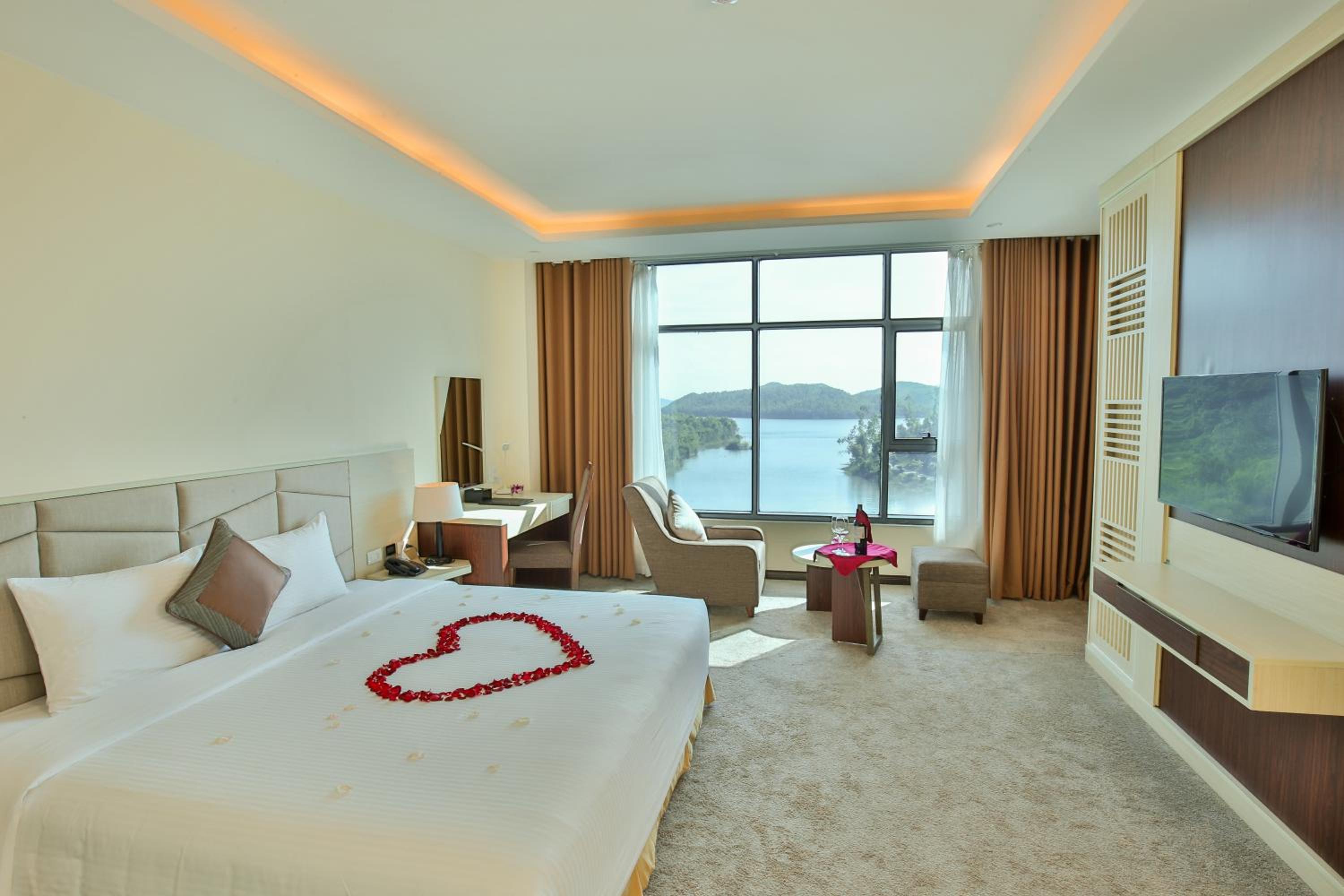 Muong Thanh Luxury Dien Lam
