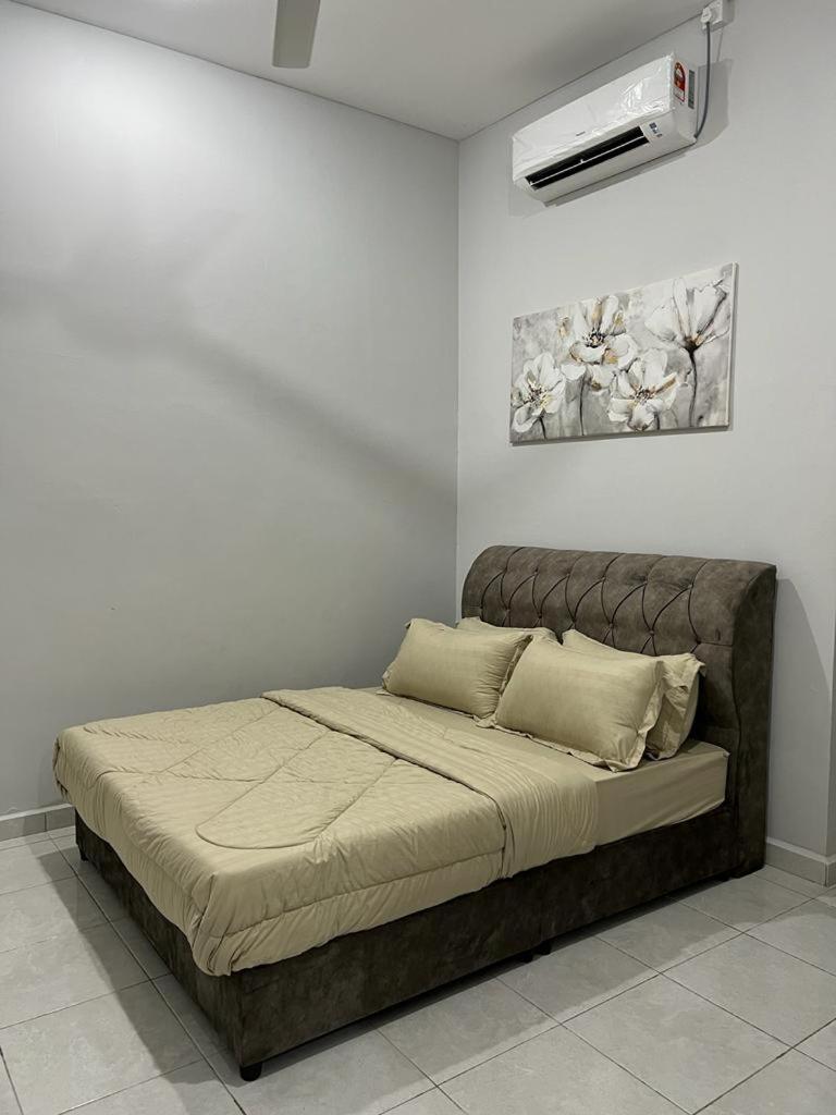 Photo 32