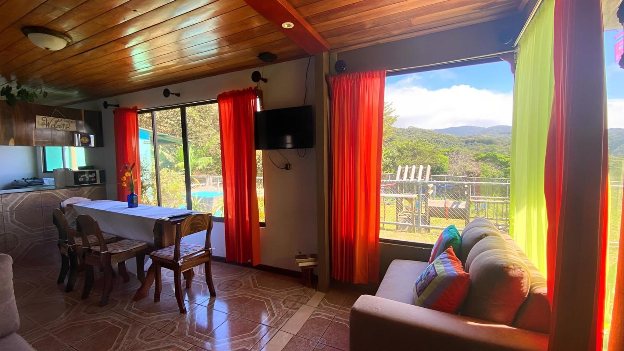 Lidia's Mountain View Vacation Homes