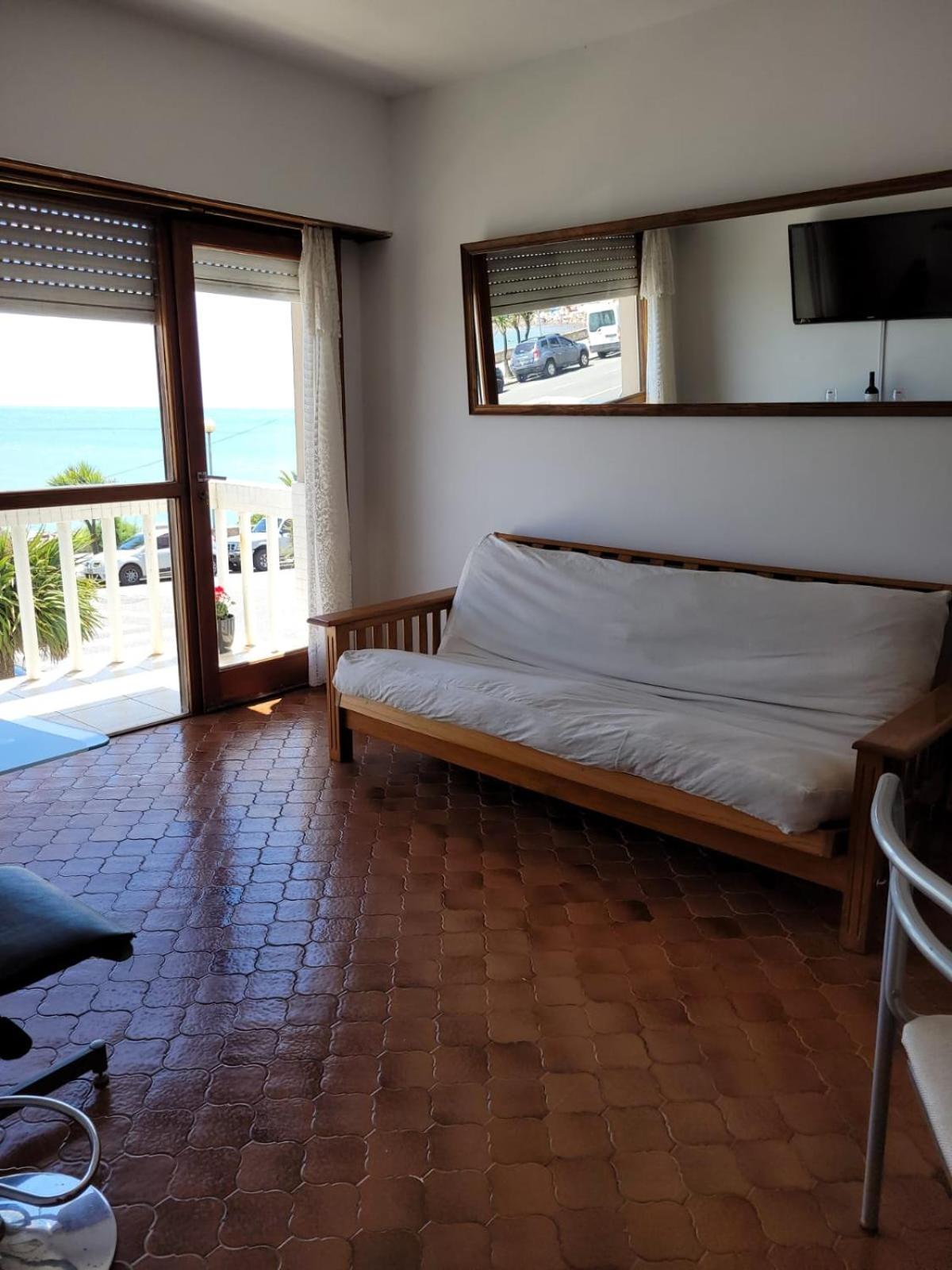 Departamento en Varese frente al mar