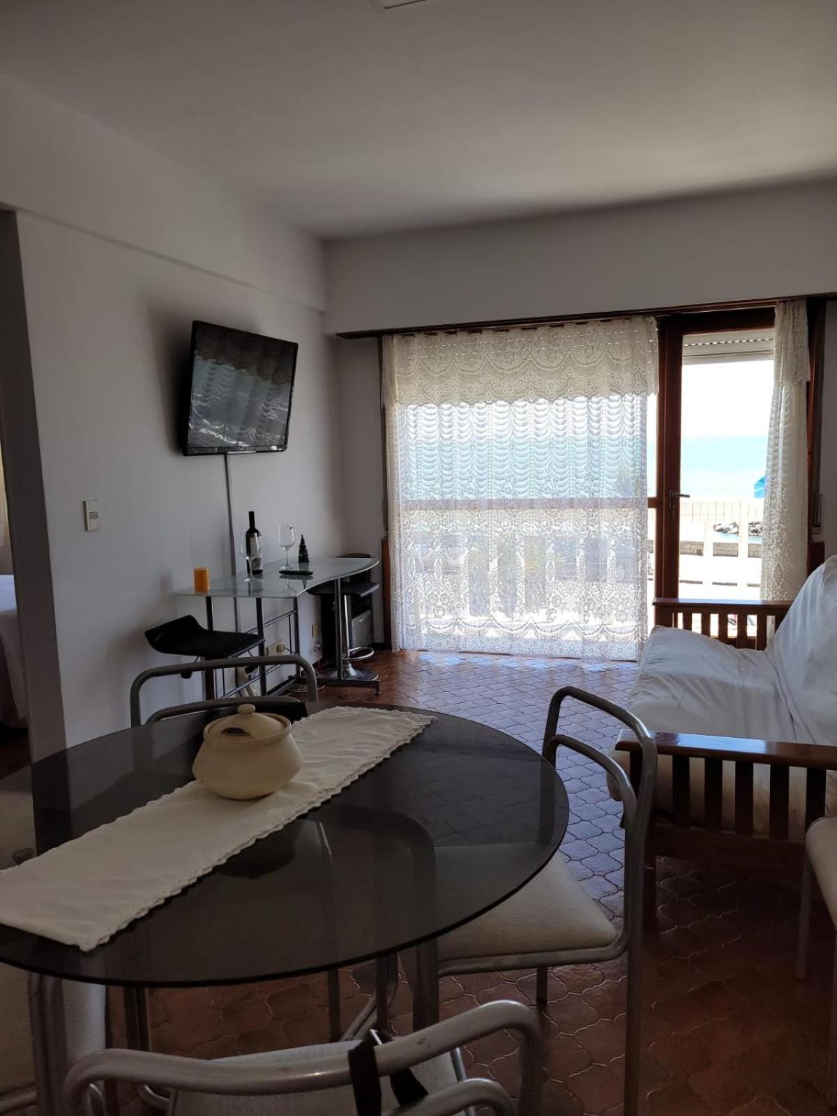 Departamento en Varese frente al mar