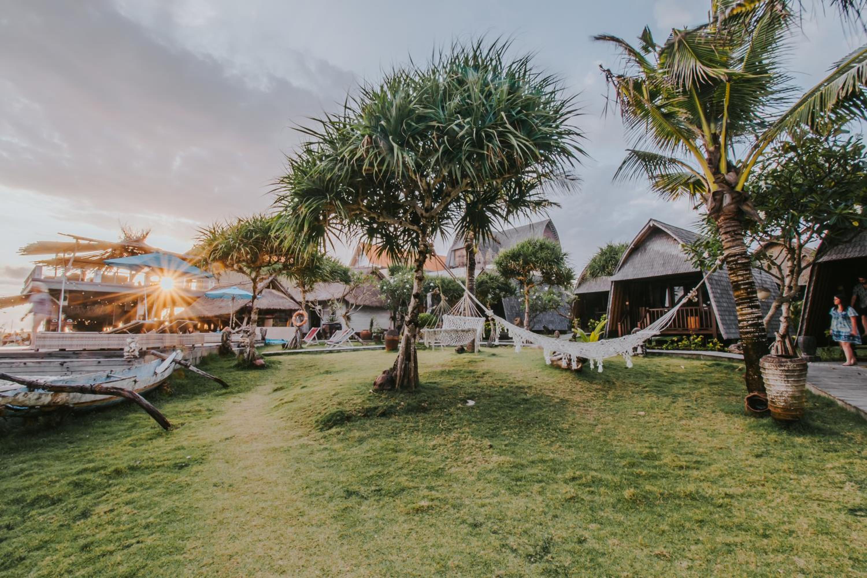 Dream Beach Huts