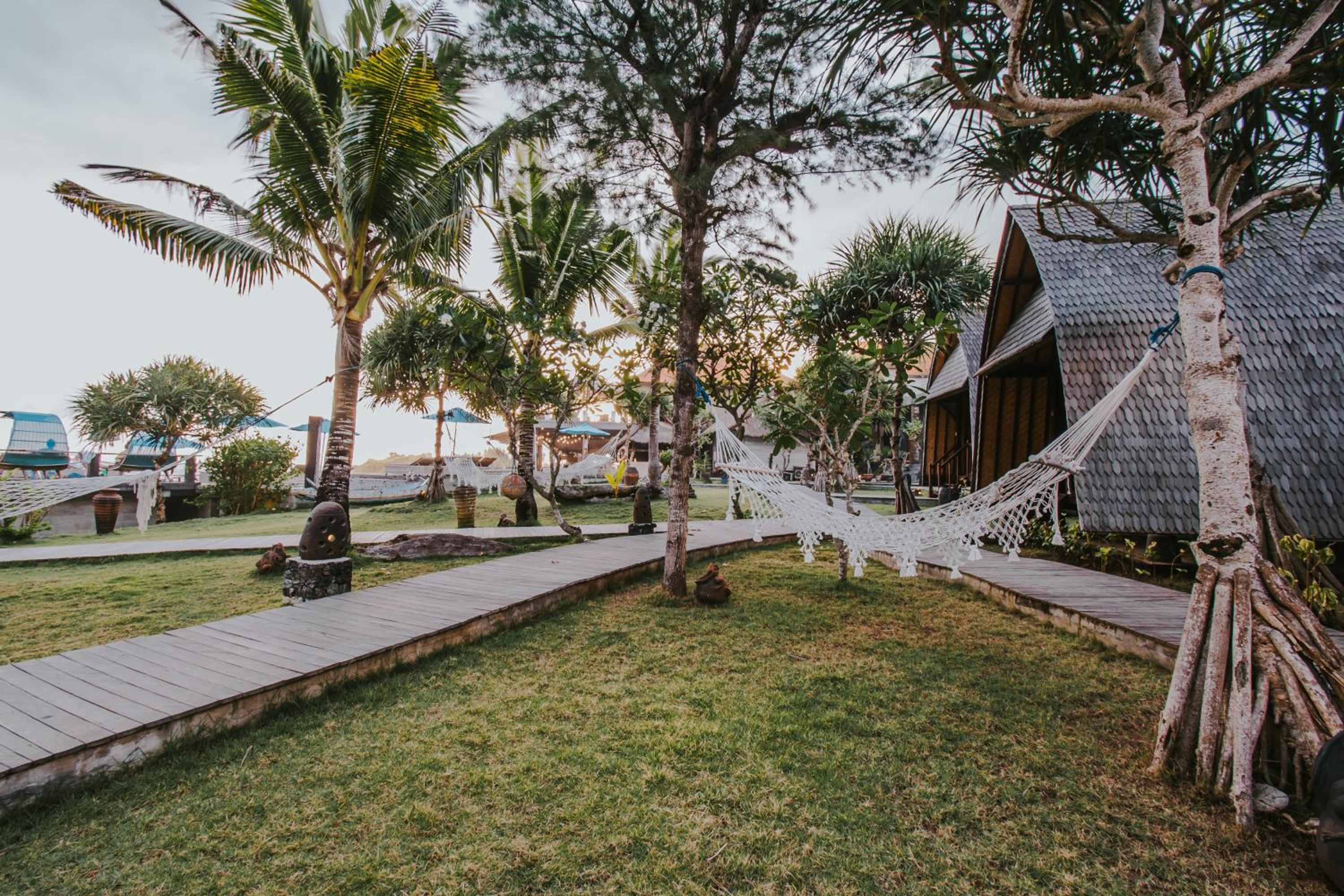 Dream Beach Huts