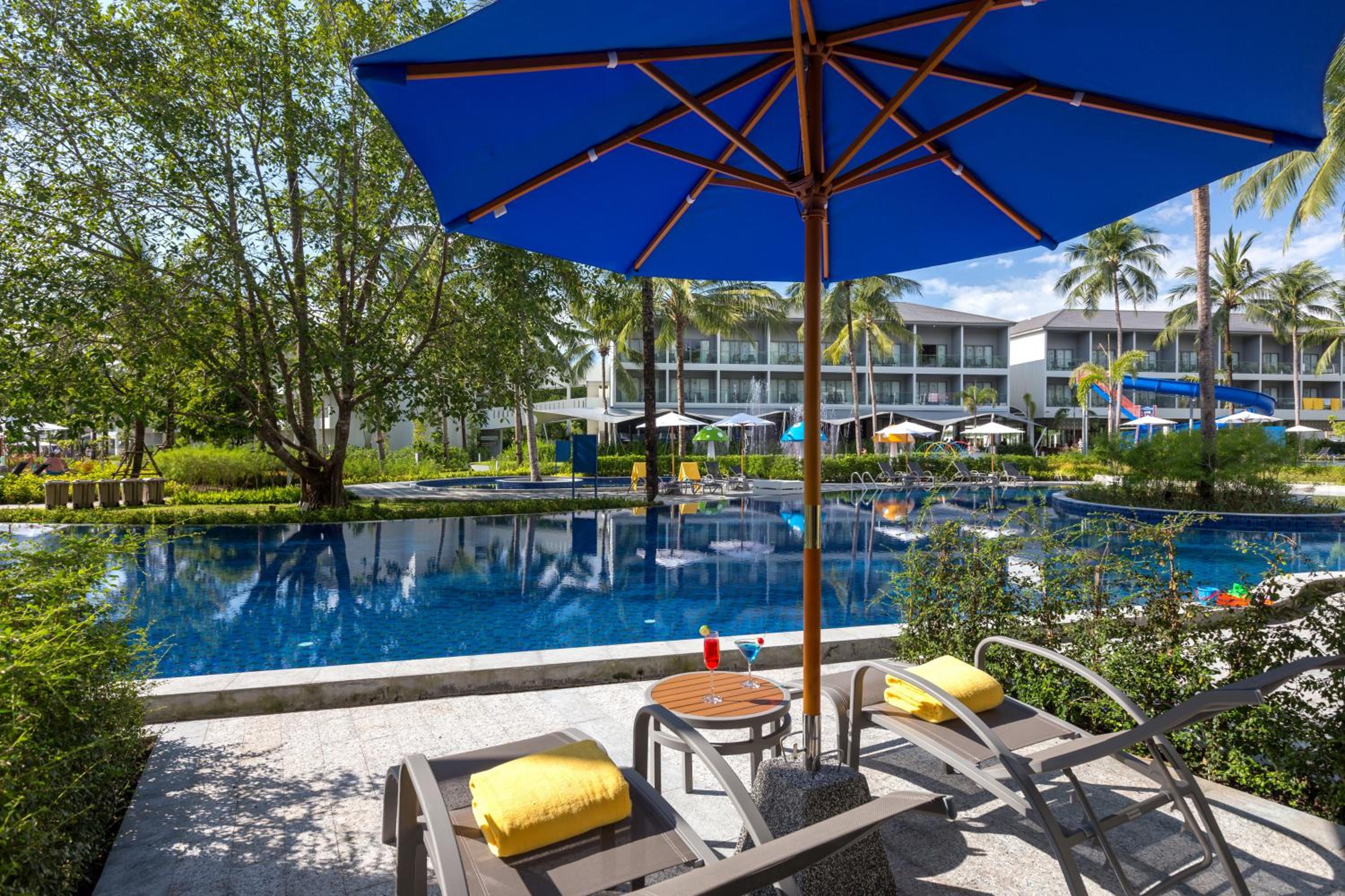 X10 Khaolak Resort