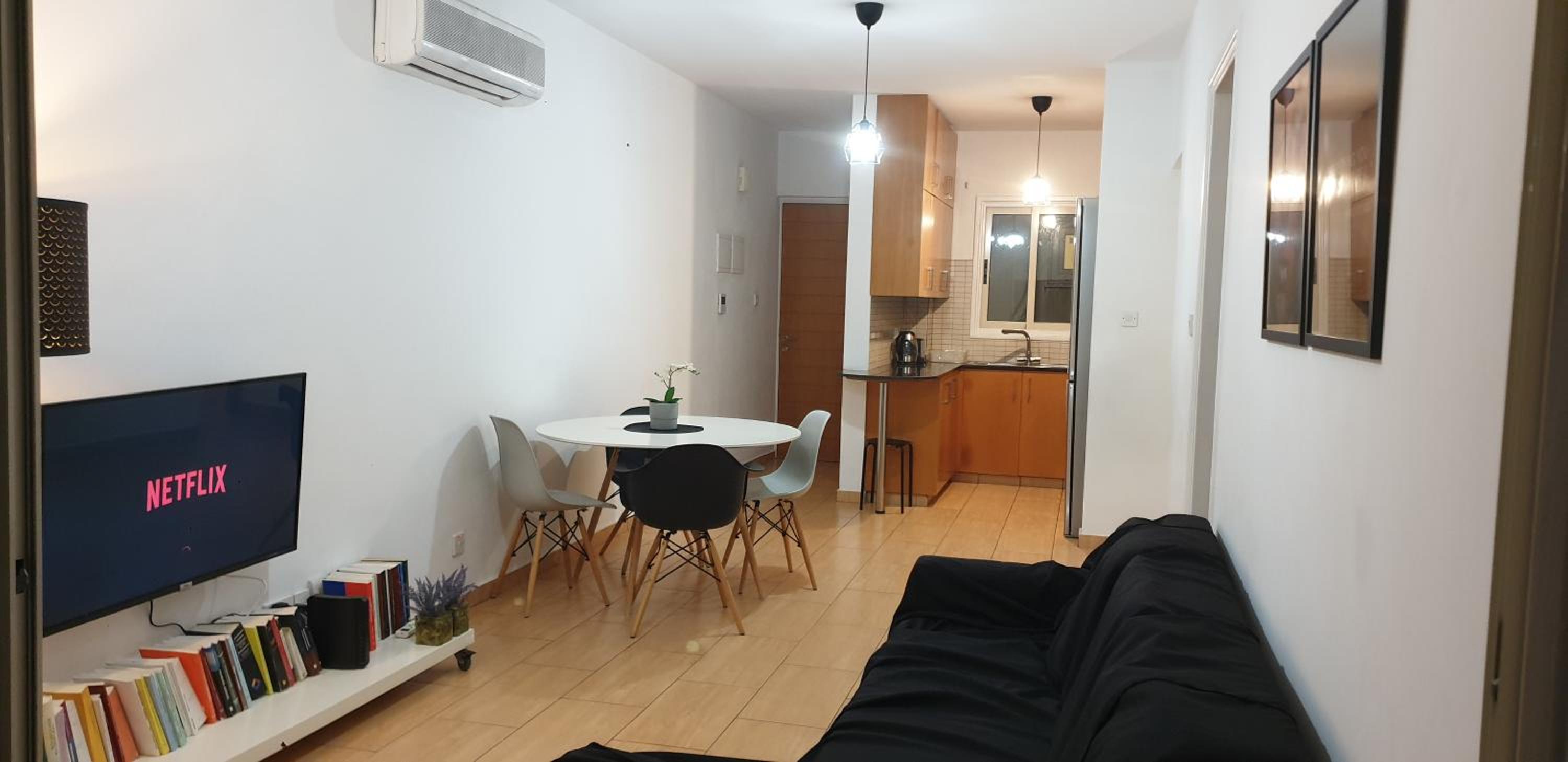 LINA'S HOME & POOL - Breakbooking CY view 5