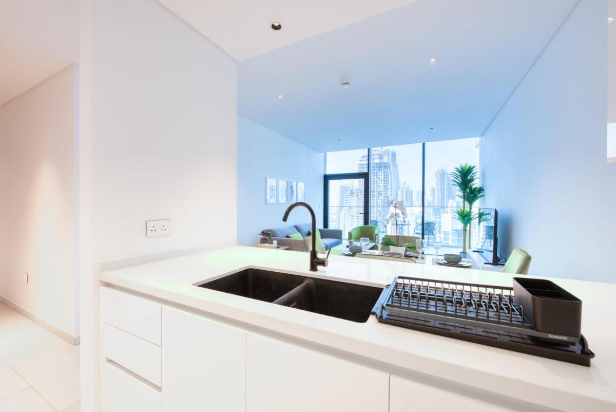 Maison Privee - Luxury, Spacious, Modern Near Burj Khalifa and Dubai Canal