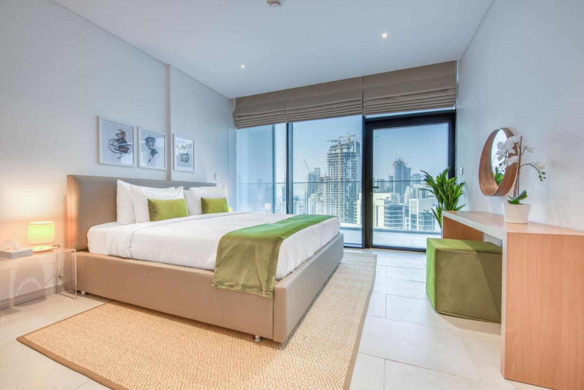 Maison Privee - Luxury, Spacious, Modern Near Burj Khalifa and Dubai Canal